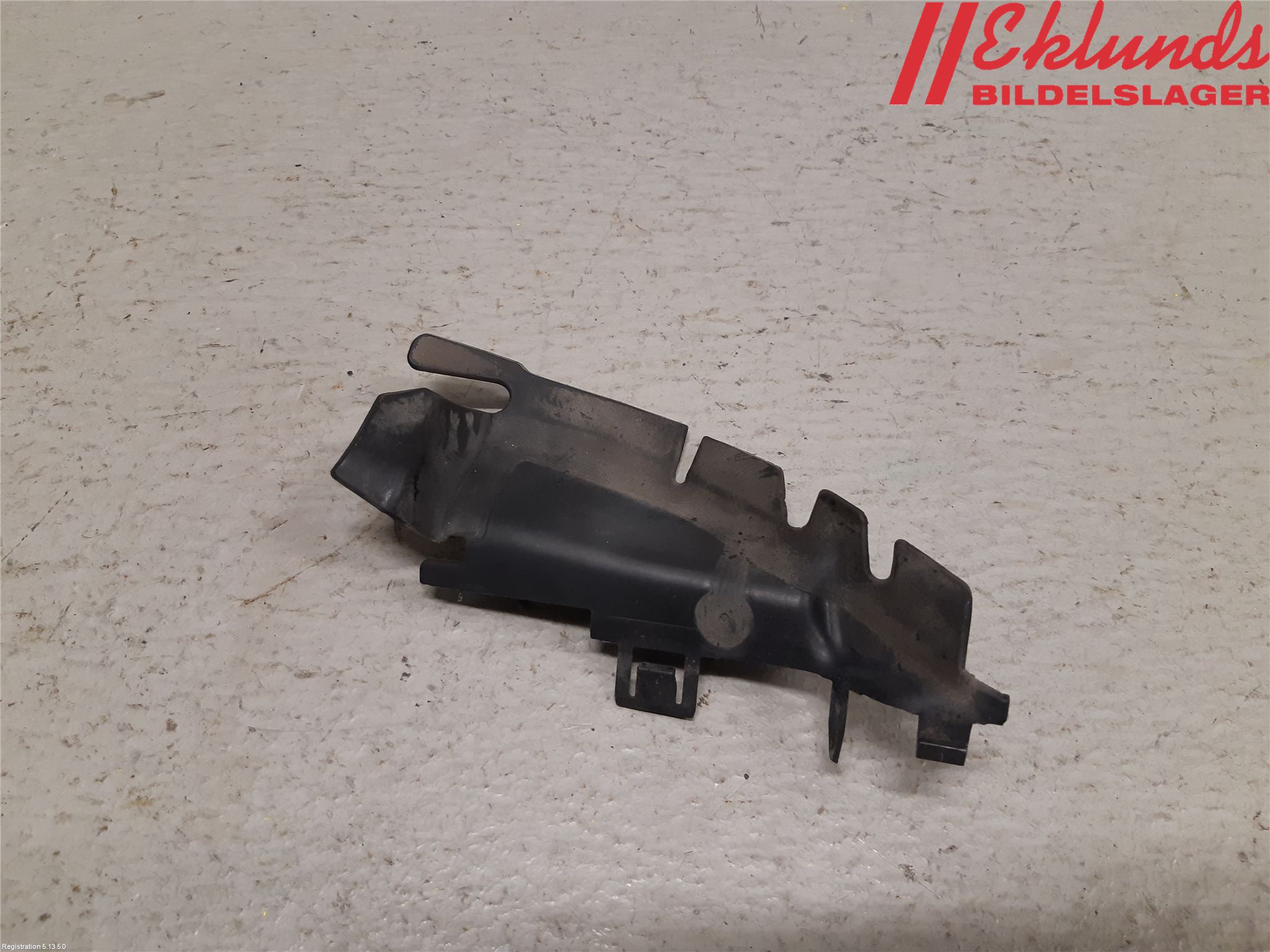 Audi A4/S4 B9 16-19 Deflektor Plåt-Plast Kylning