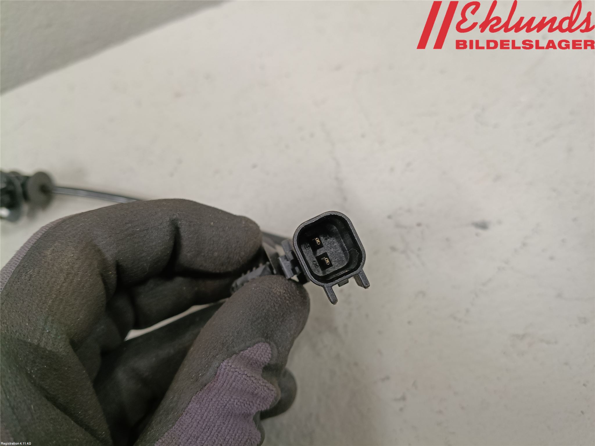 Tesla MODEL Y 21- Abs Sensor