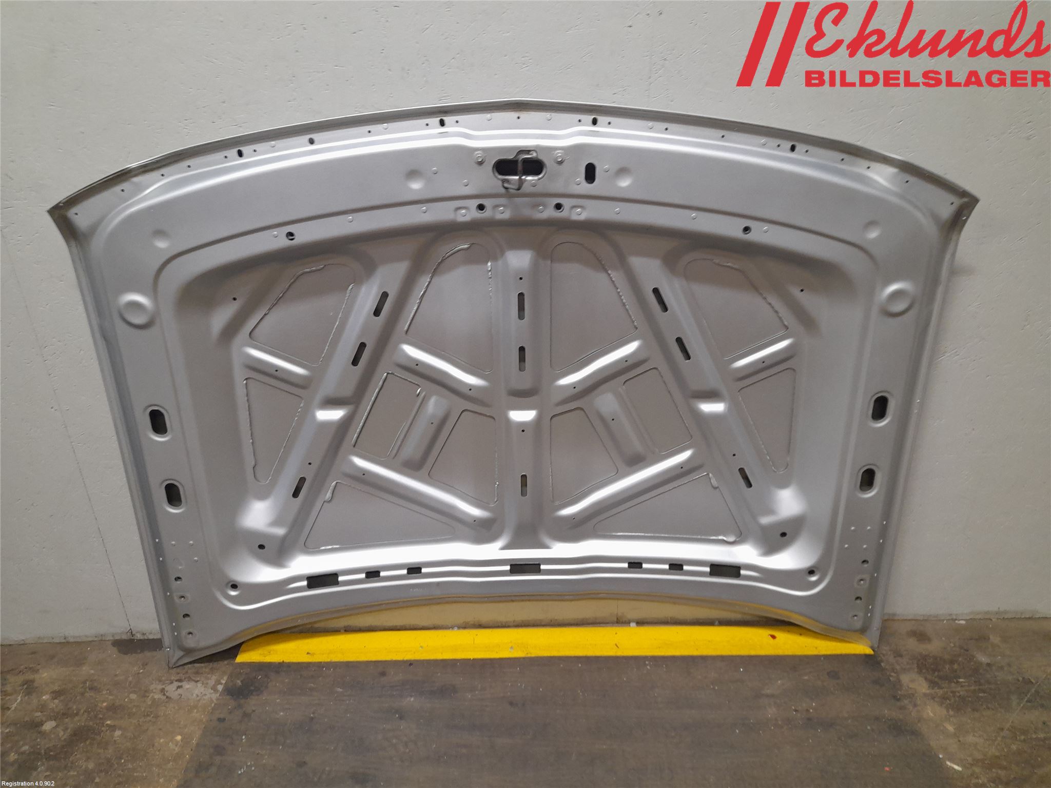 Chevrolet SILVERADO PICKUP Huv Fram