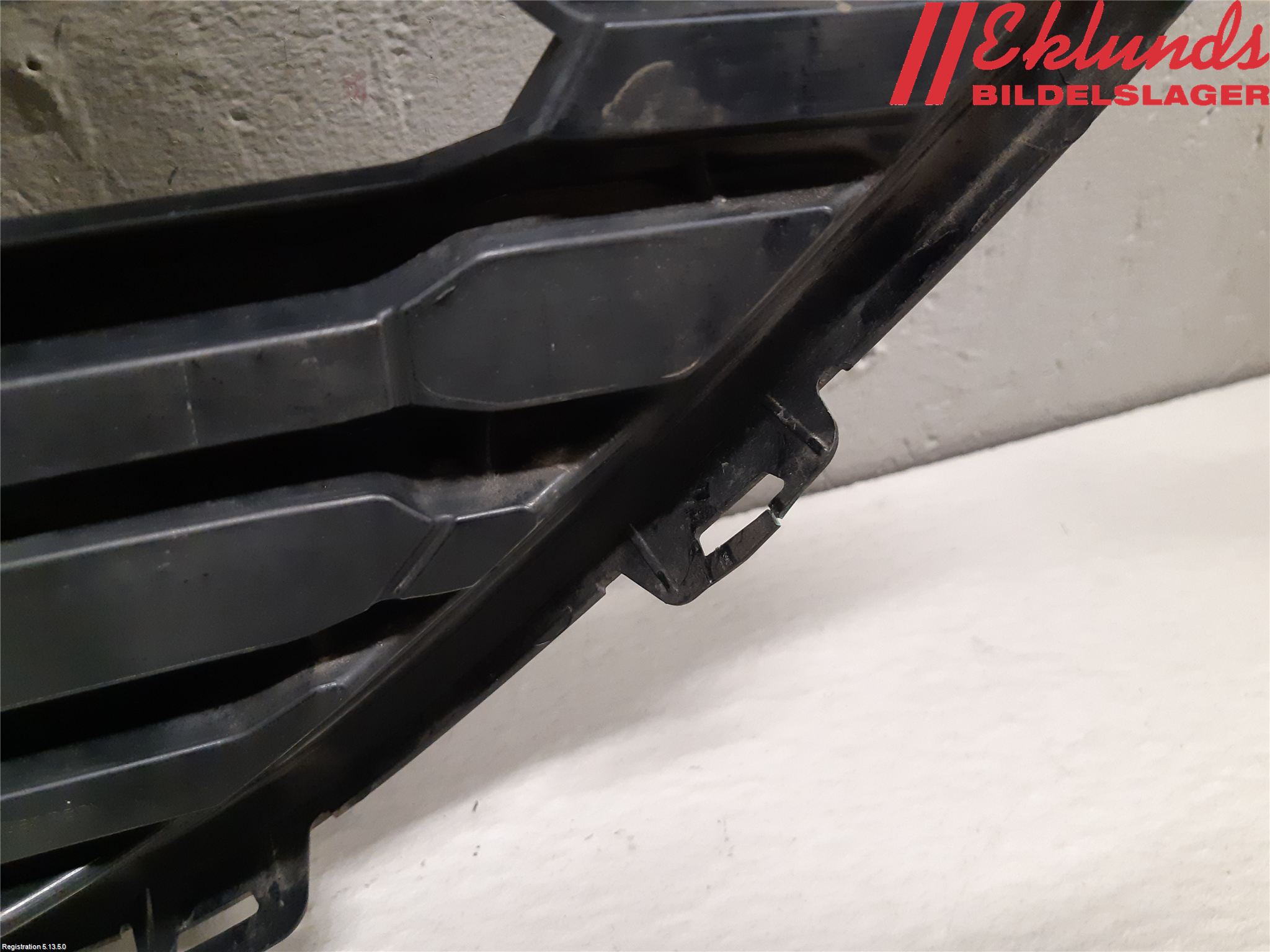 Ford FOCUS 19- Grill Komp