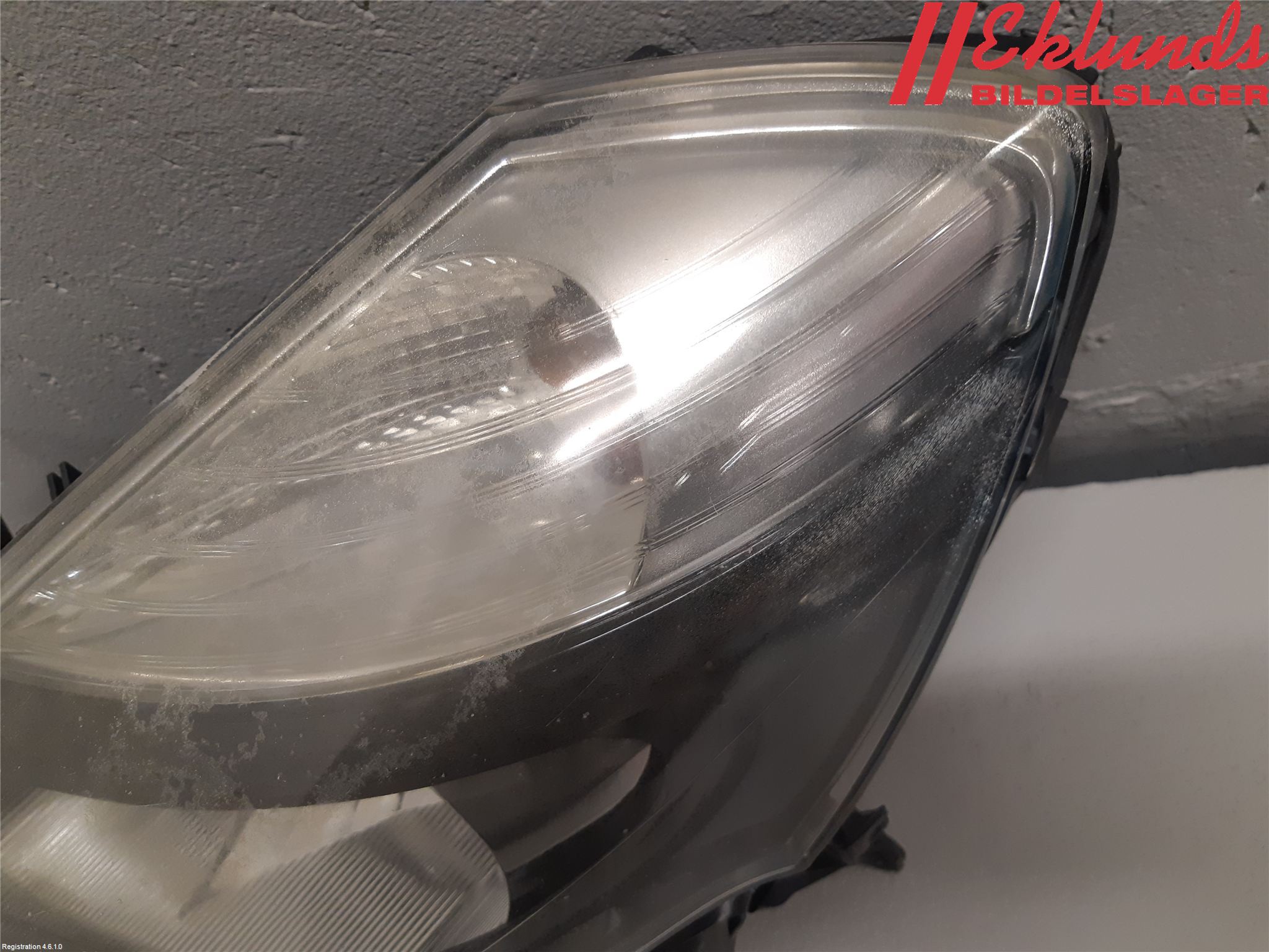 Renault CLIO III  06-09 Strålkastare Vänster