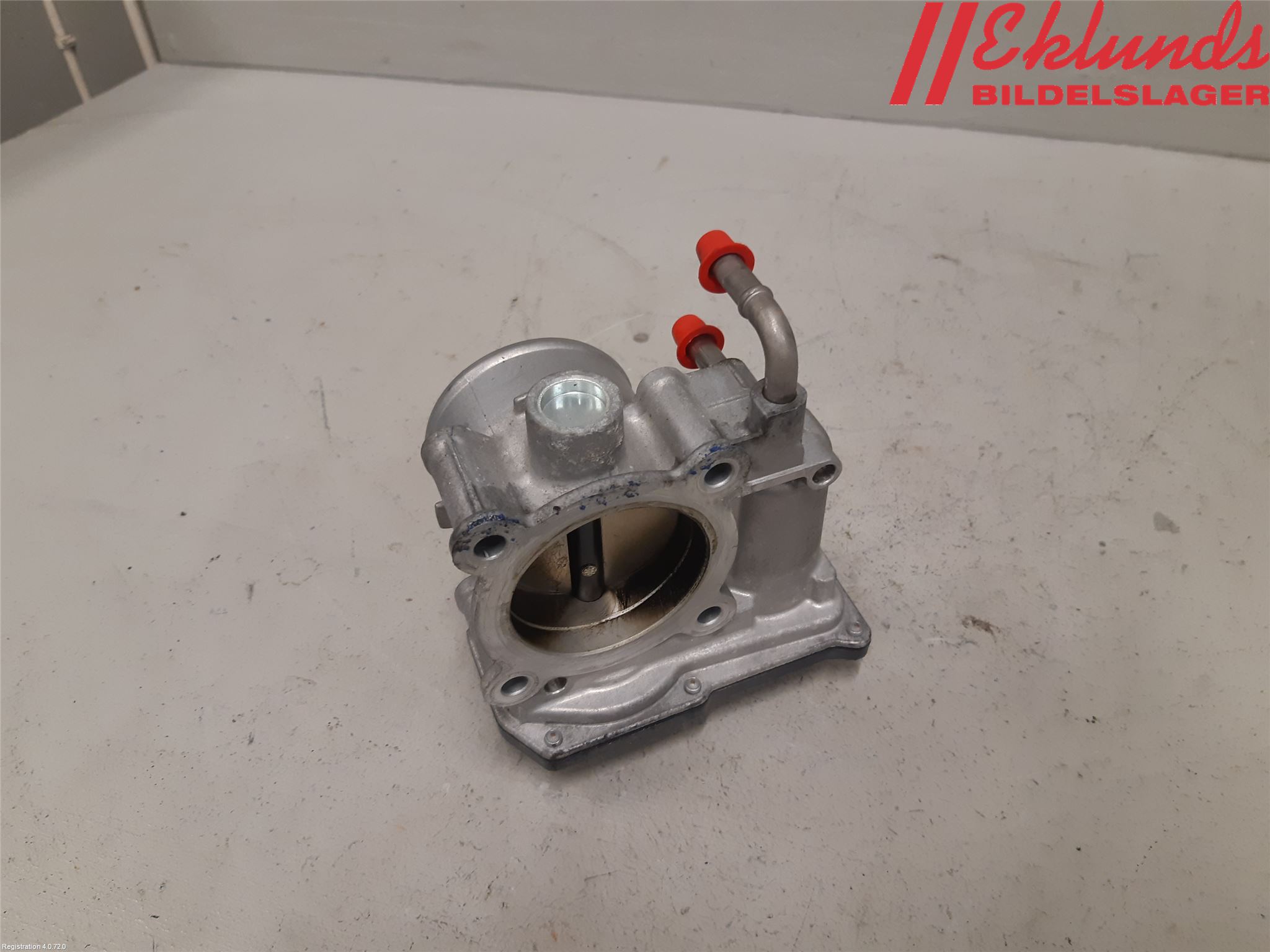 Toyota RAV4 13-18 Injspjällhus