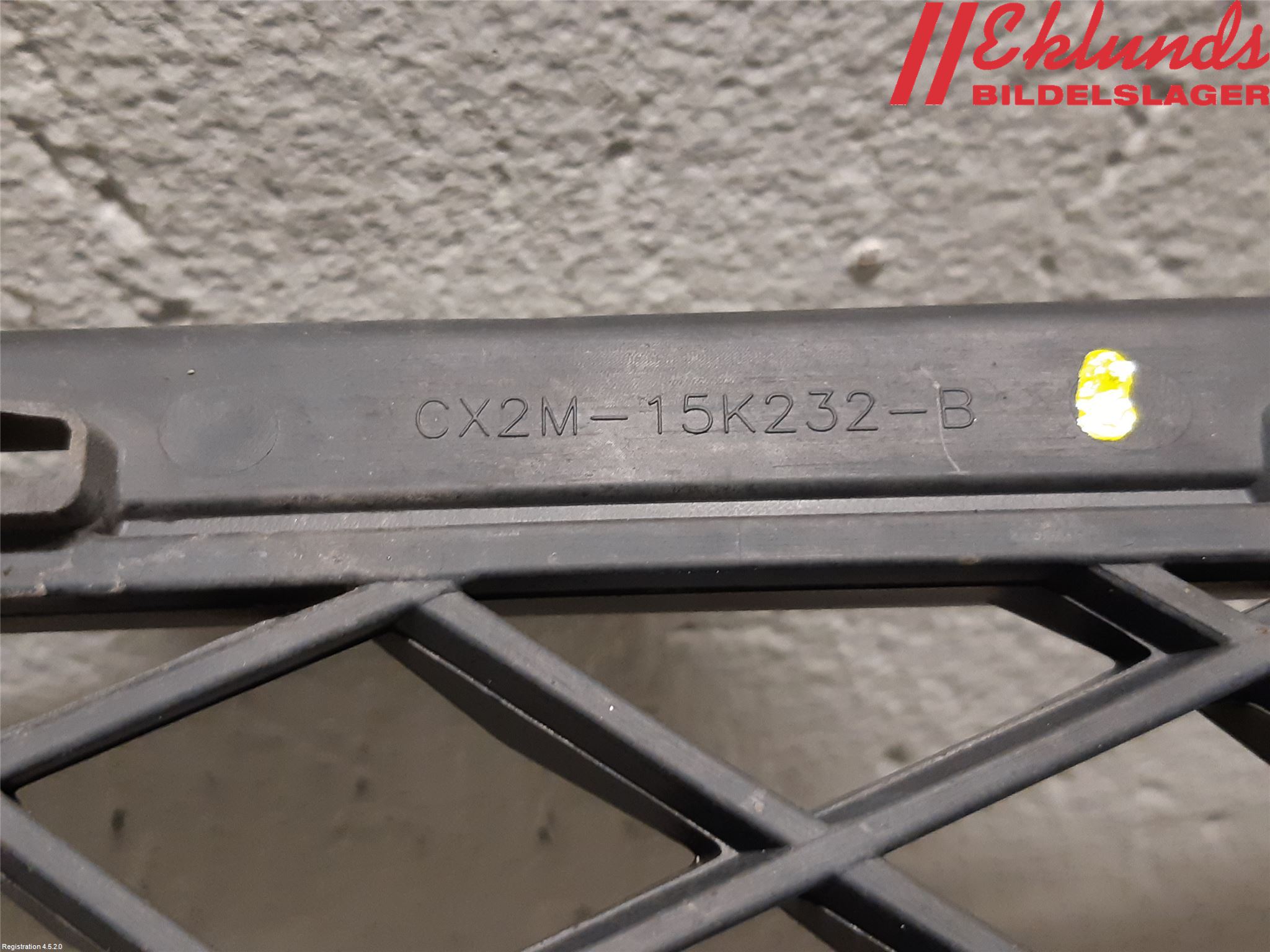 Jaguar XF 08-15 Stöt Utfyllnad-List-Grill