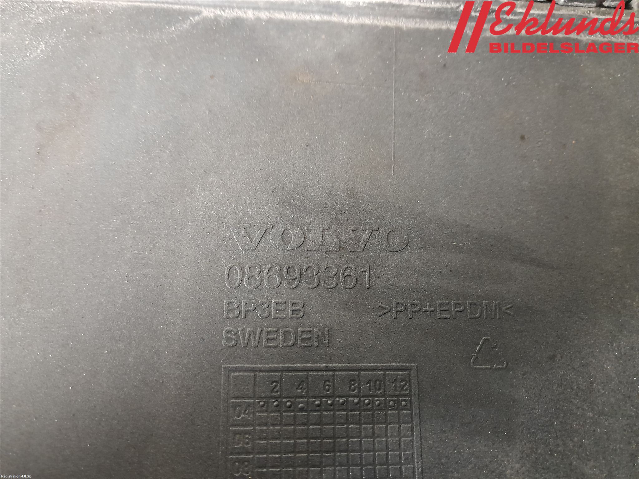 Volvo V70 05-08 Stötfångarbeklädnad Bak