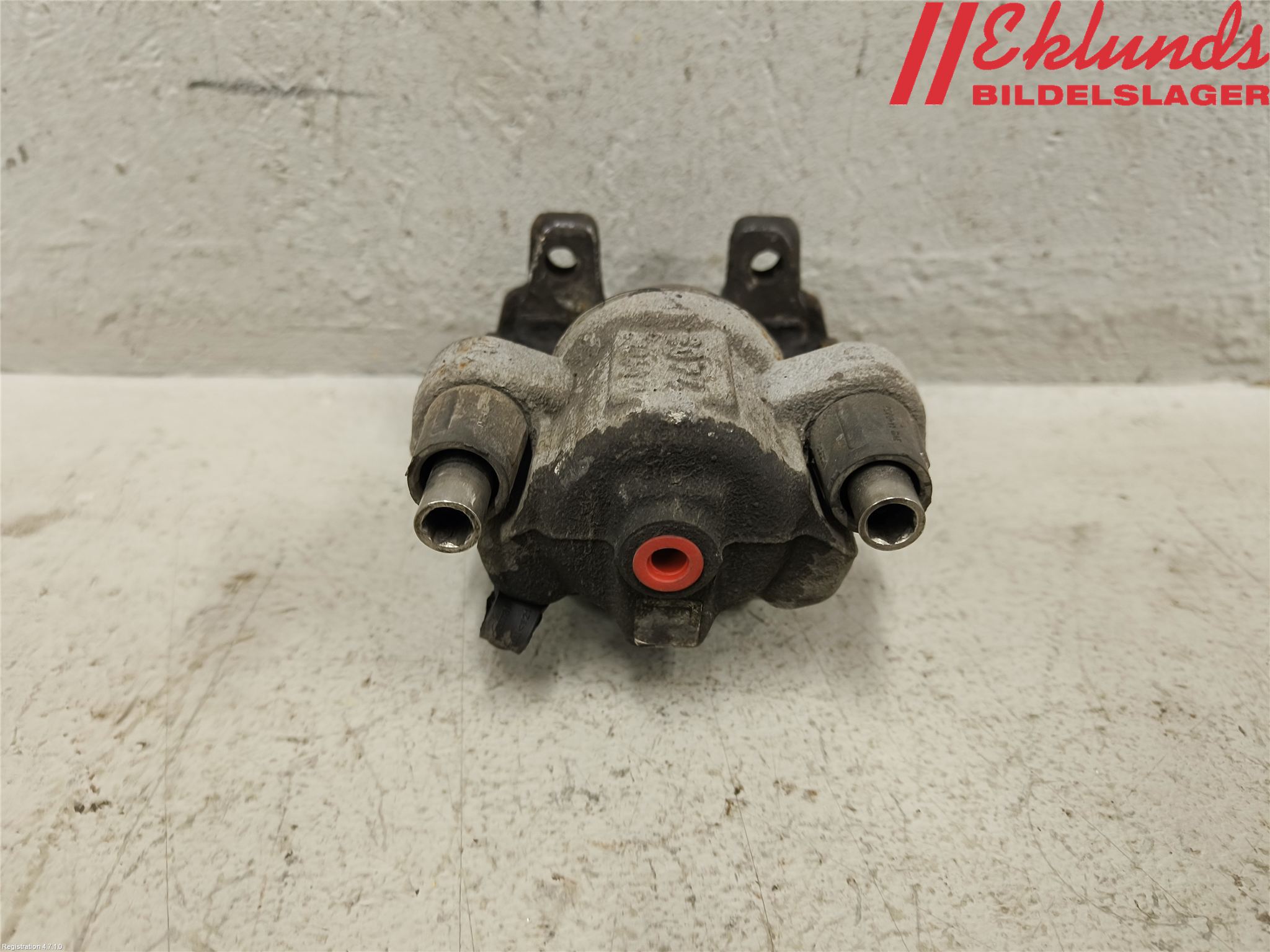 BMW 3 F30/F31/F80 12-19 Bromsok Bak Höger