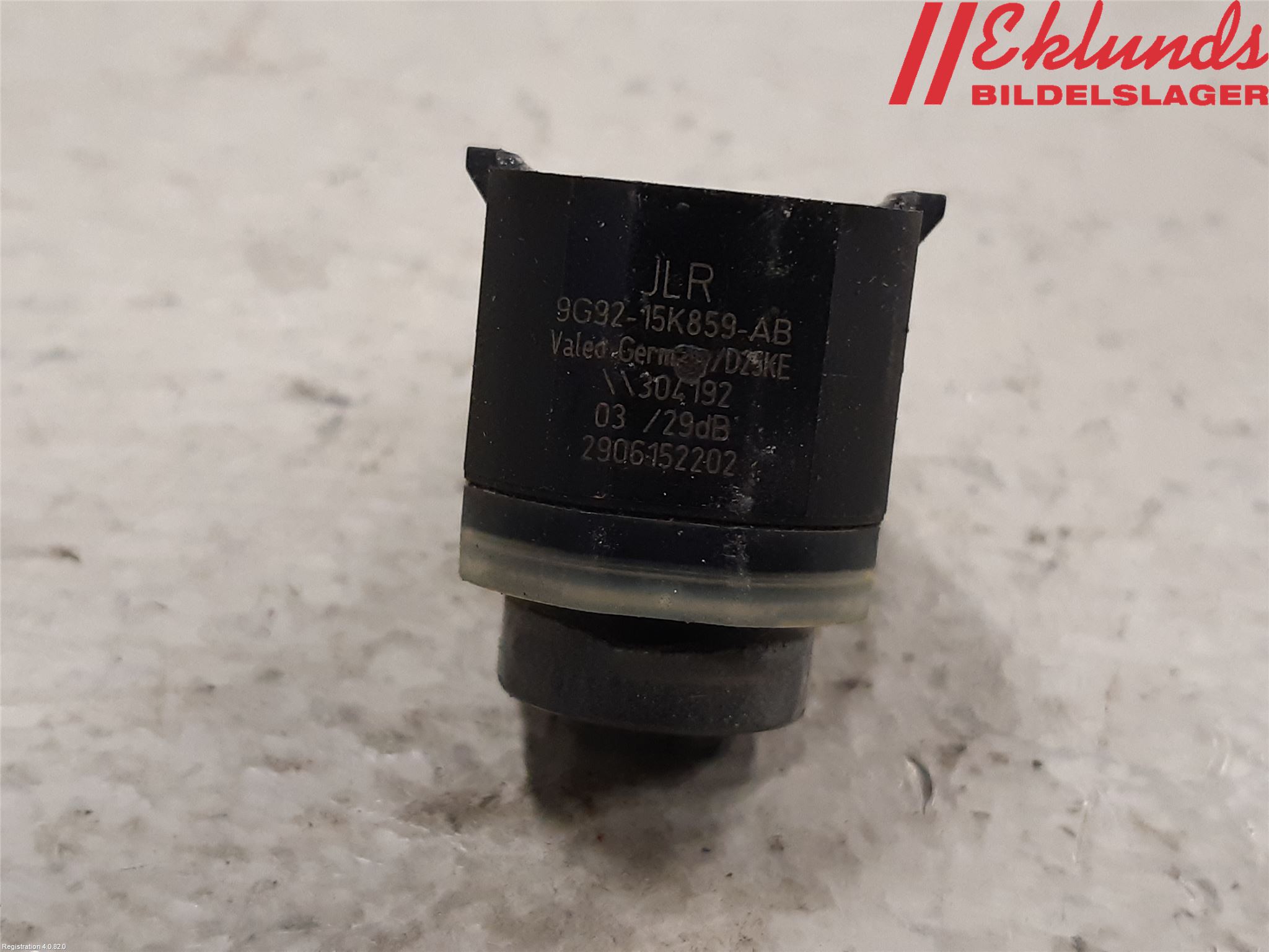 Jaguar XE (X760) 15-24 Parkeringshjälp Backsensor
