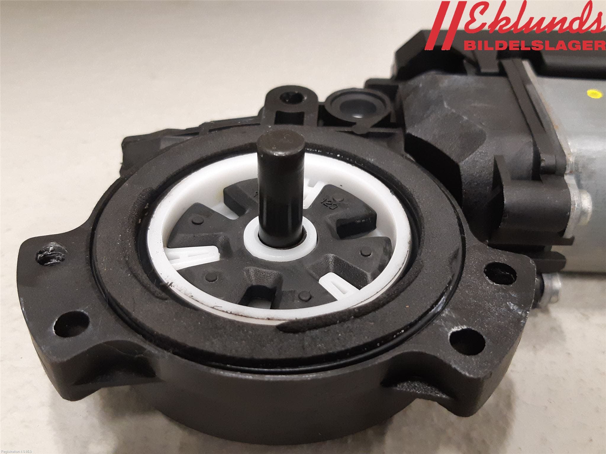 Kia OPTIMA 00-15 Fönsterhissmotor