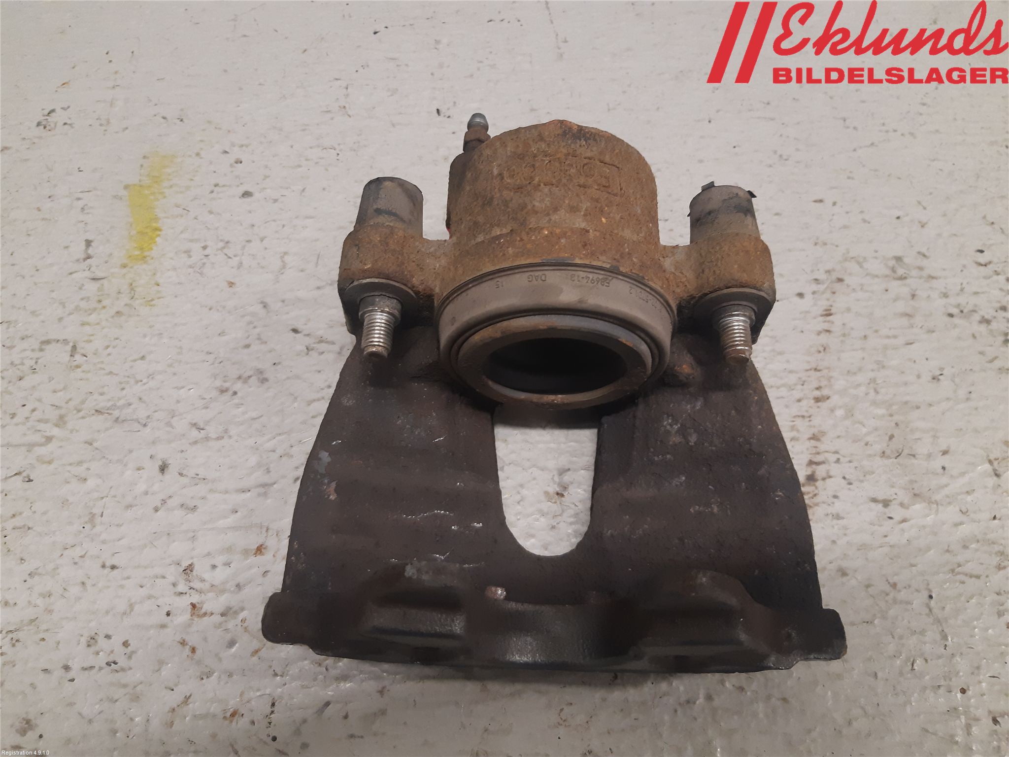 Ford KUGA 17-19 Bromsok Fram Vänster