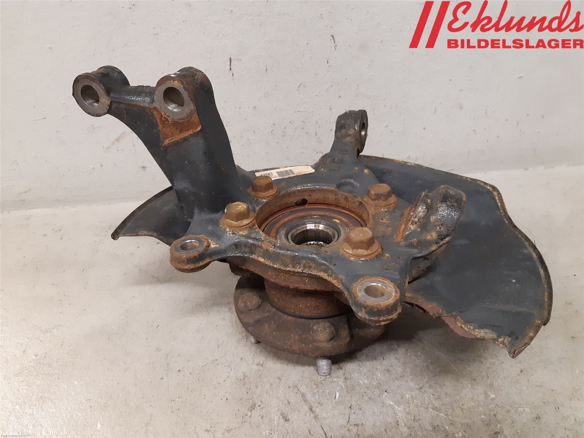 Toyota AVENSIS 16-18 Styrspindel Lagerhus Hö