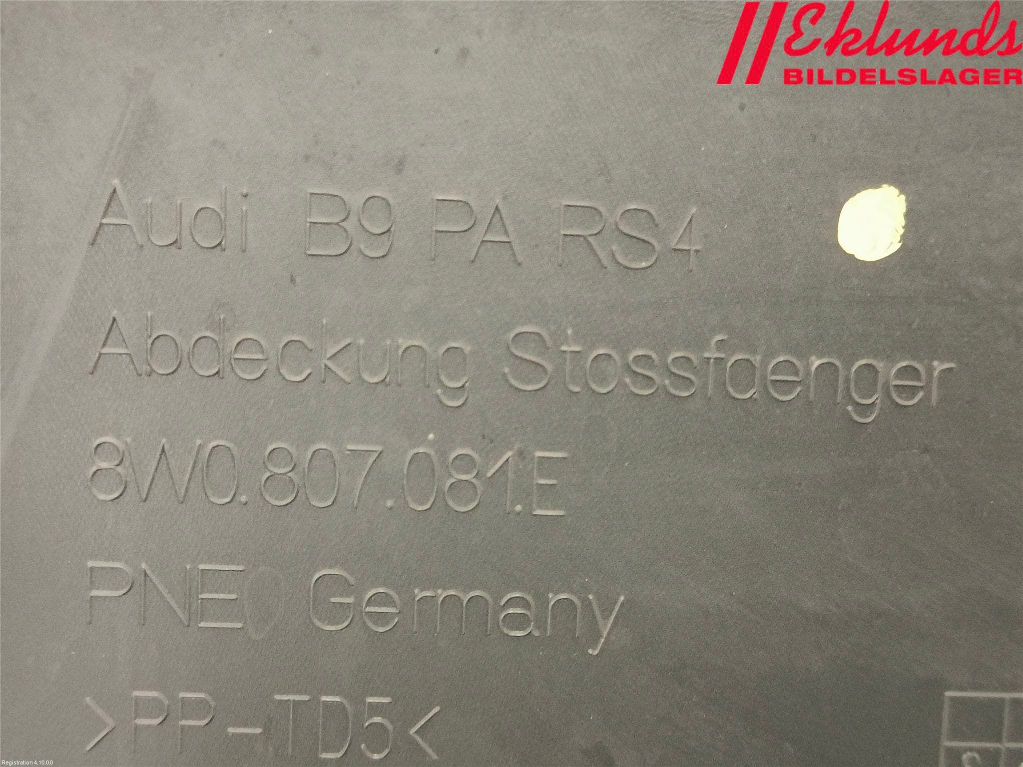 Audi A4/S4 B9 20- Täckplast Front