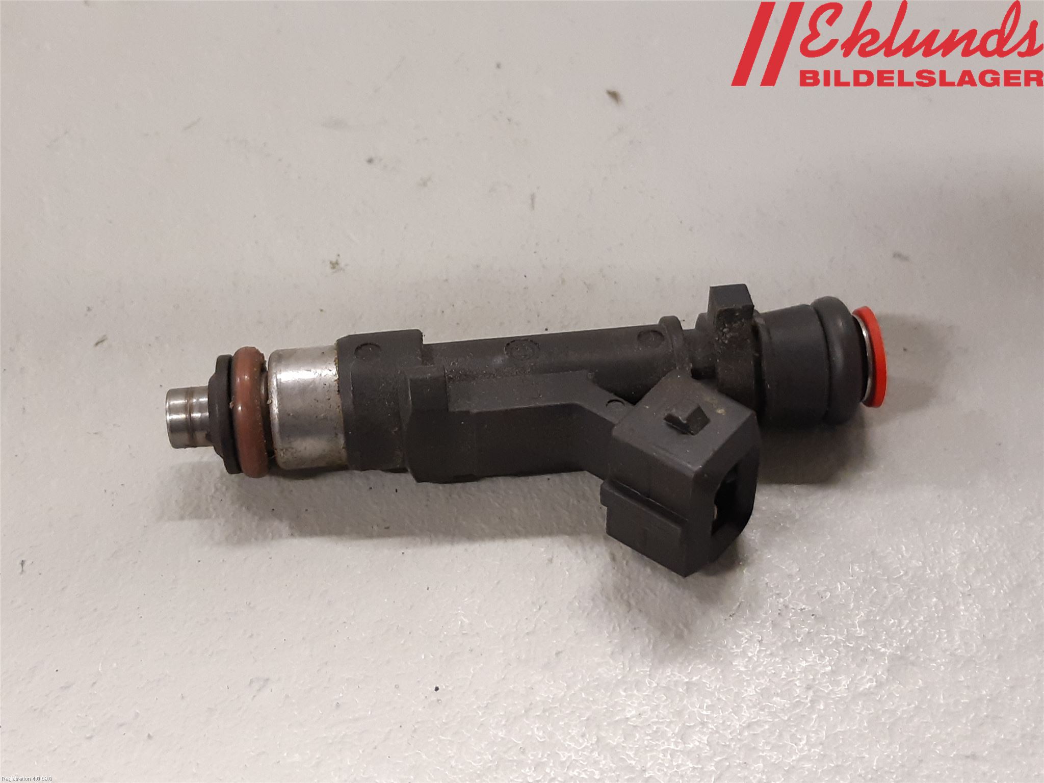 Opel CORSA D 07-14 Injspridare