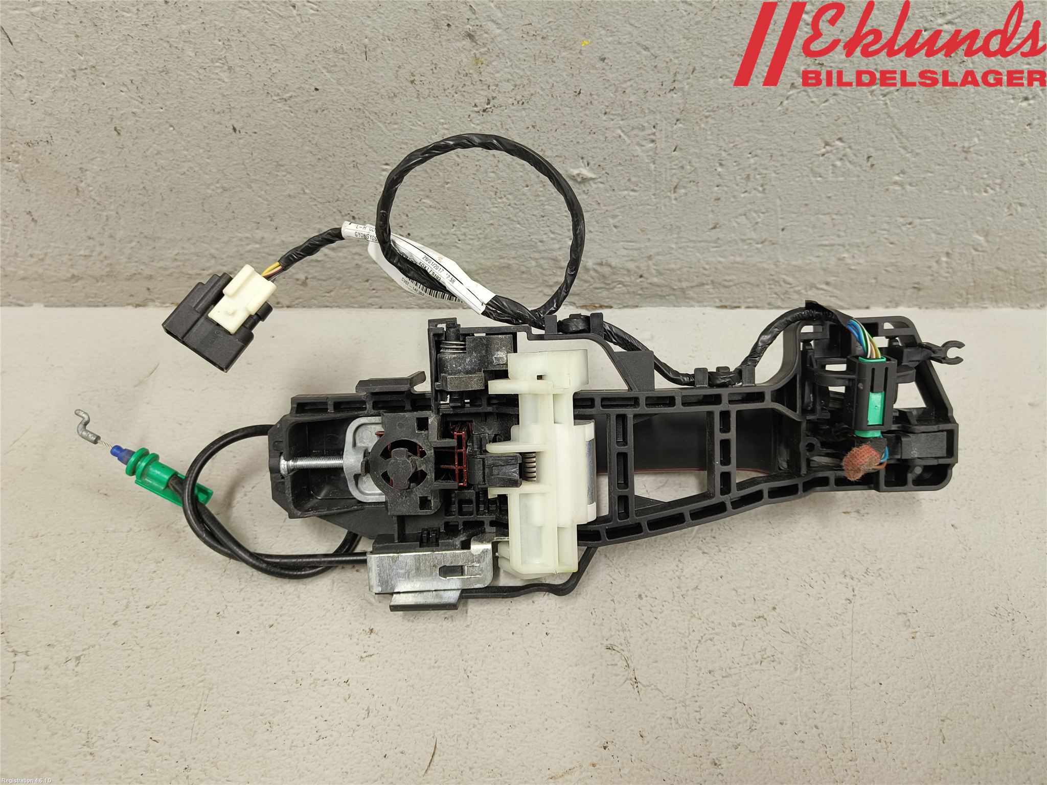 Ford KUGA 17-19 Dörrhandtag Yttre Hö