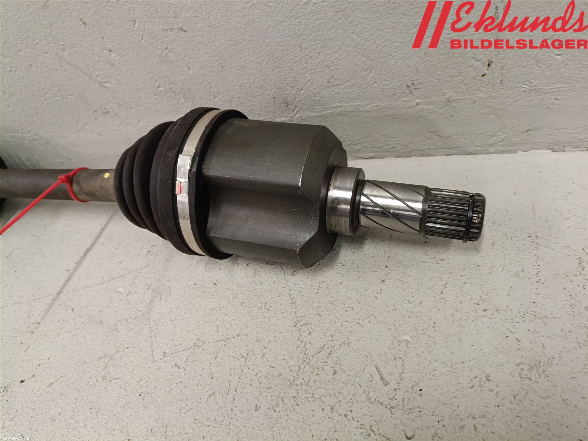 Volvo V70 05-08 Drivaxel Fram Vänster