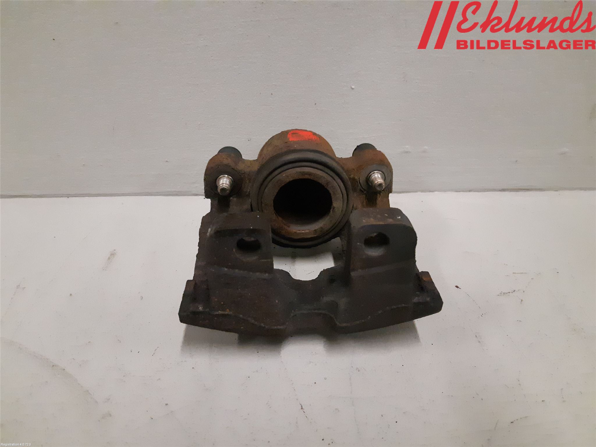 BMW 1 E87/81 5D/3D 03-11 Bromsok Fram Vänster