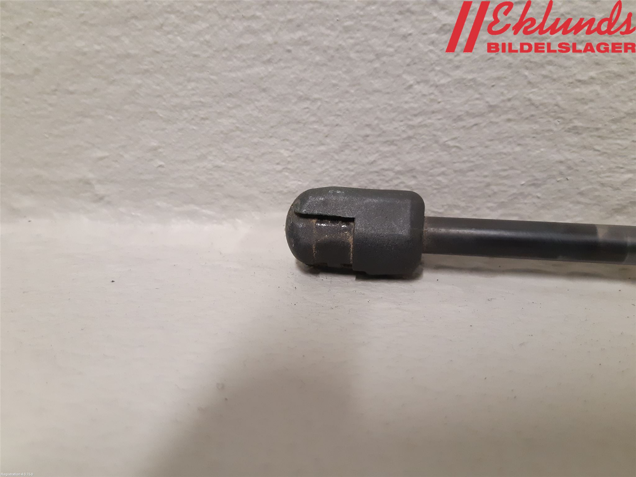 Ford KA+ 16-20 Gasfjäder Baklucka