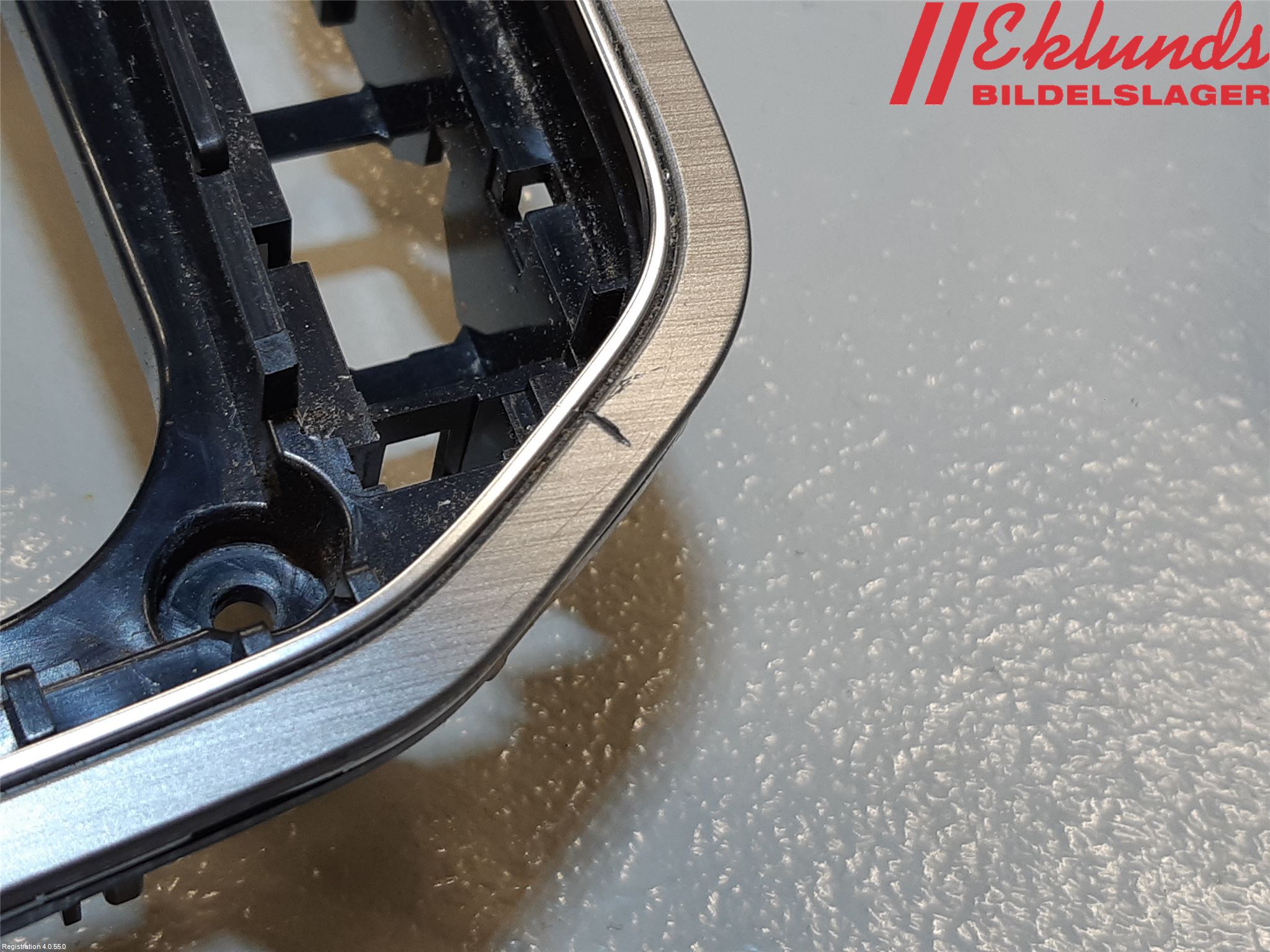 Volkswagen VW GOLF SPORTSVAN 15-20 Instrumentbräda Förvaringsfack