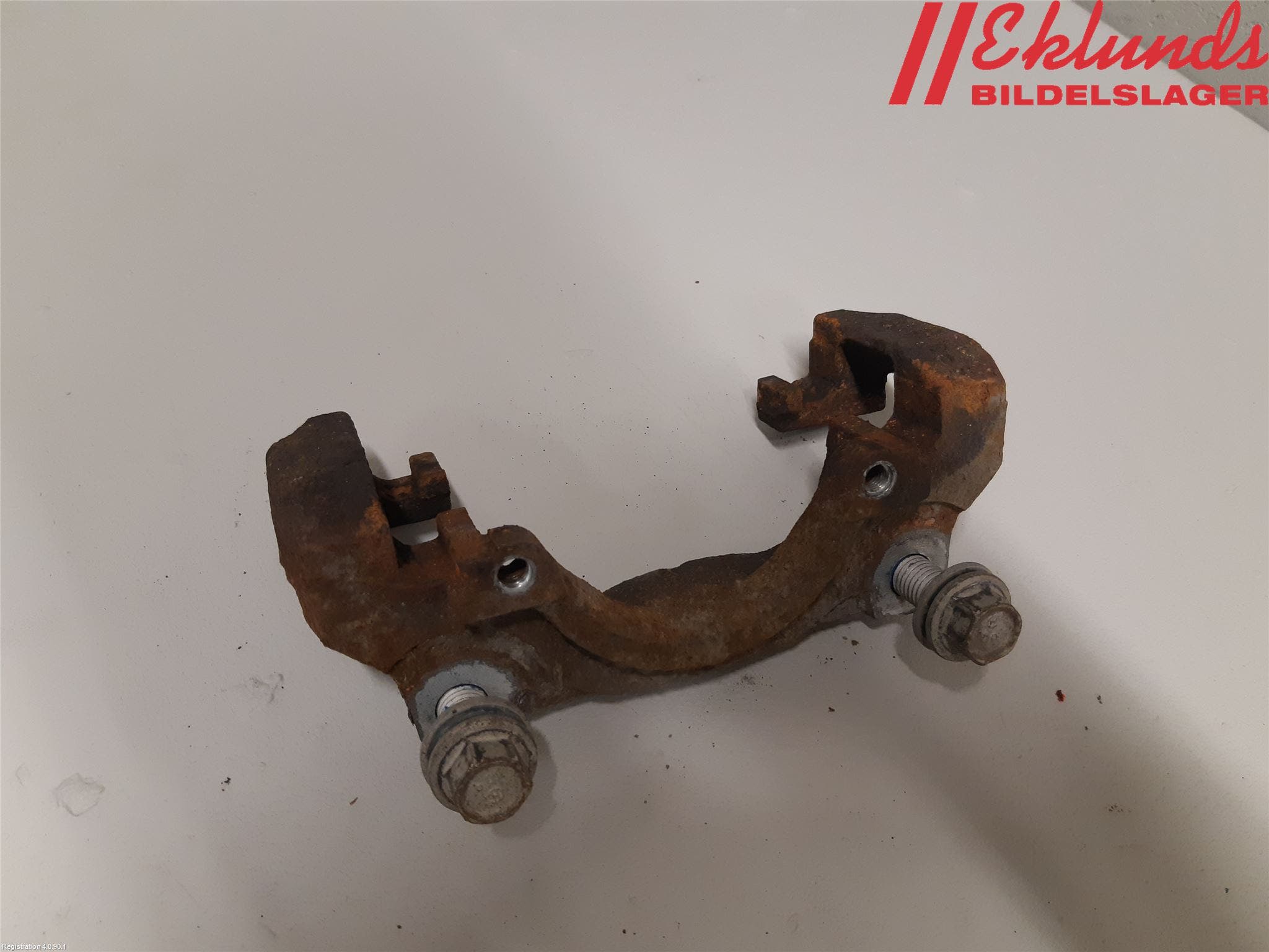 Ford MONDEO 15-22 Bromsokshållare