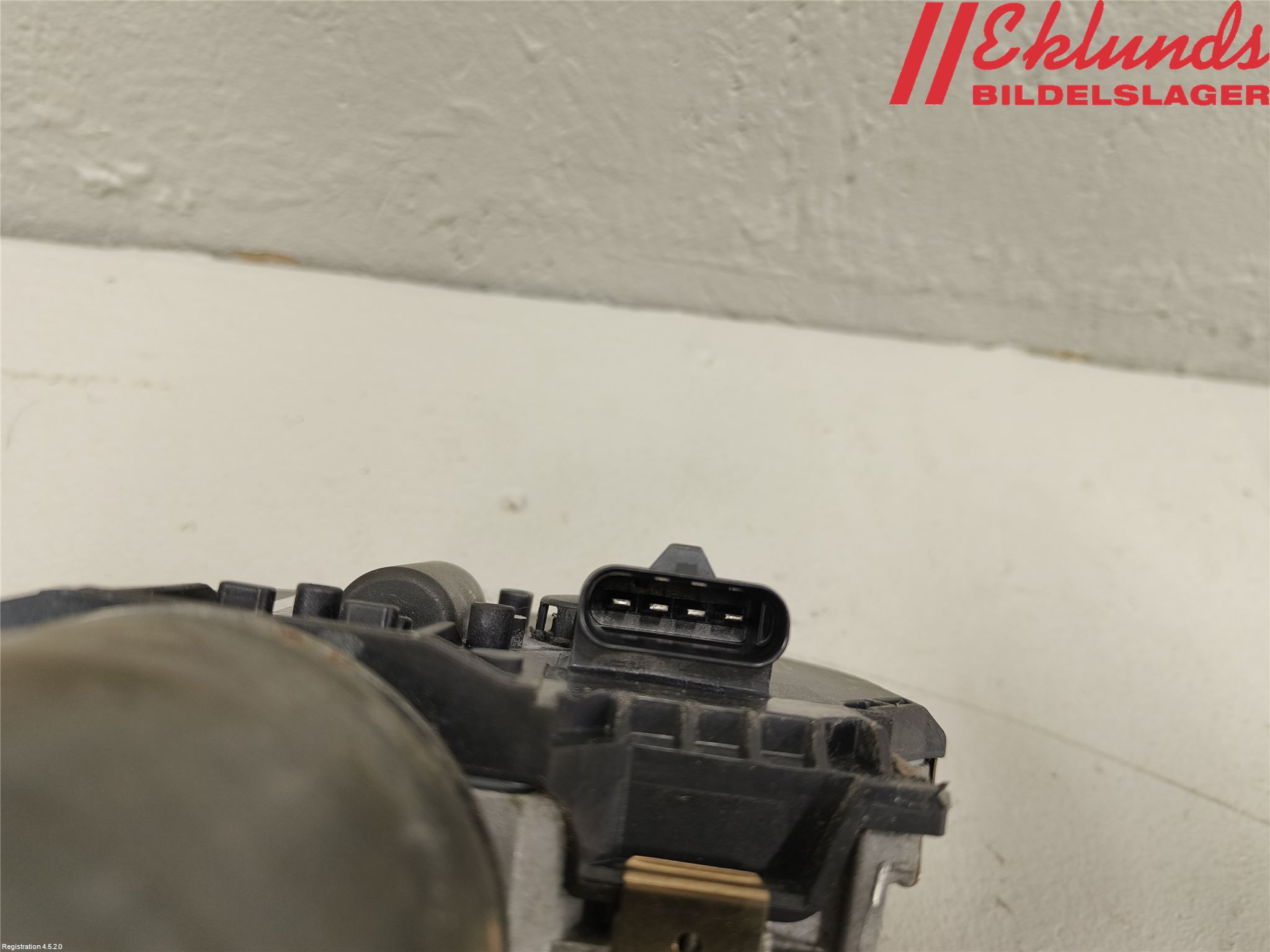 BMW 5 F10/F11/F18 09-17 Torkarmotor Vindruta