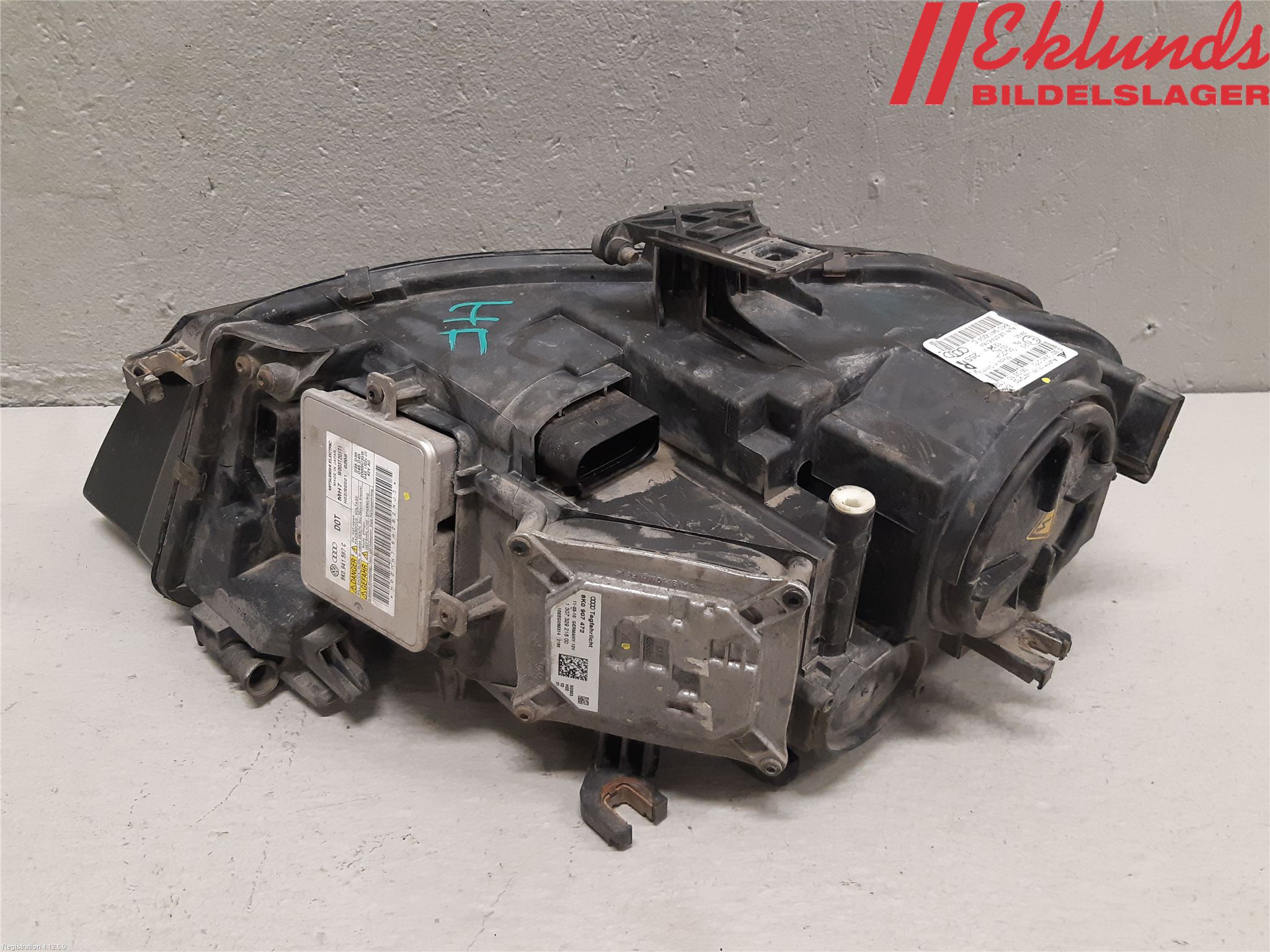 Audi A4 ALLROAD 09-16 Strålkastare Höger