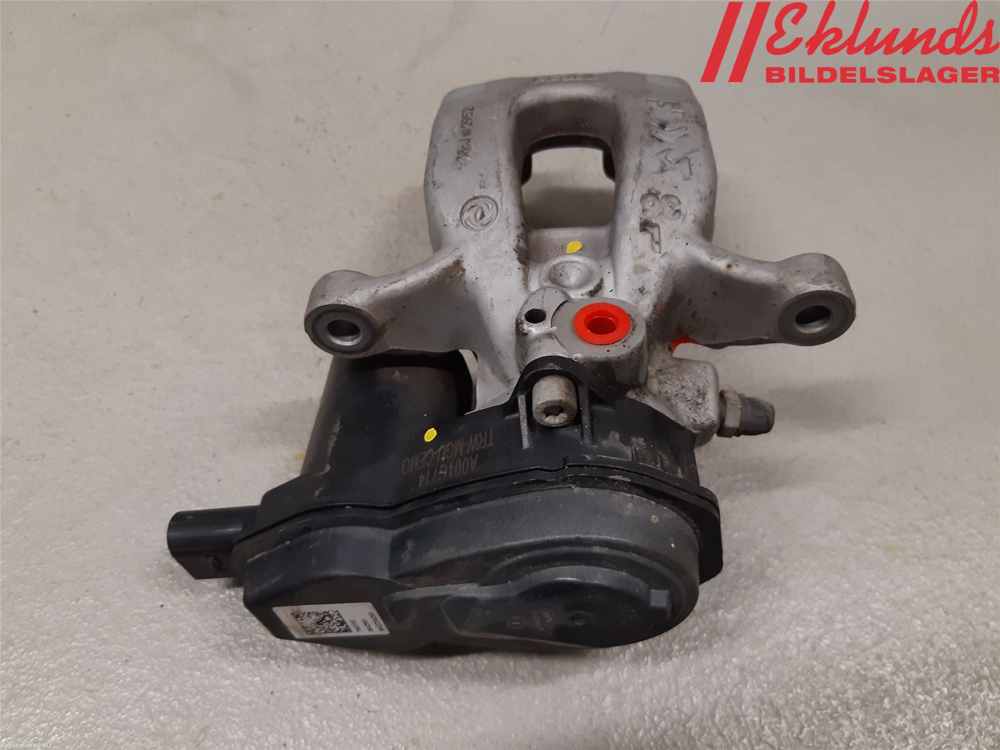 Peugeot 2008/E-2008 20- Bromsok Bak Vänster