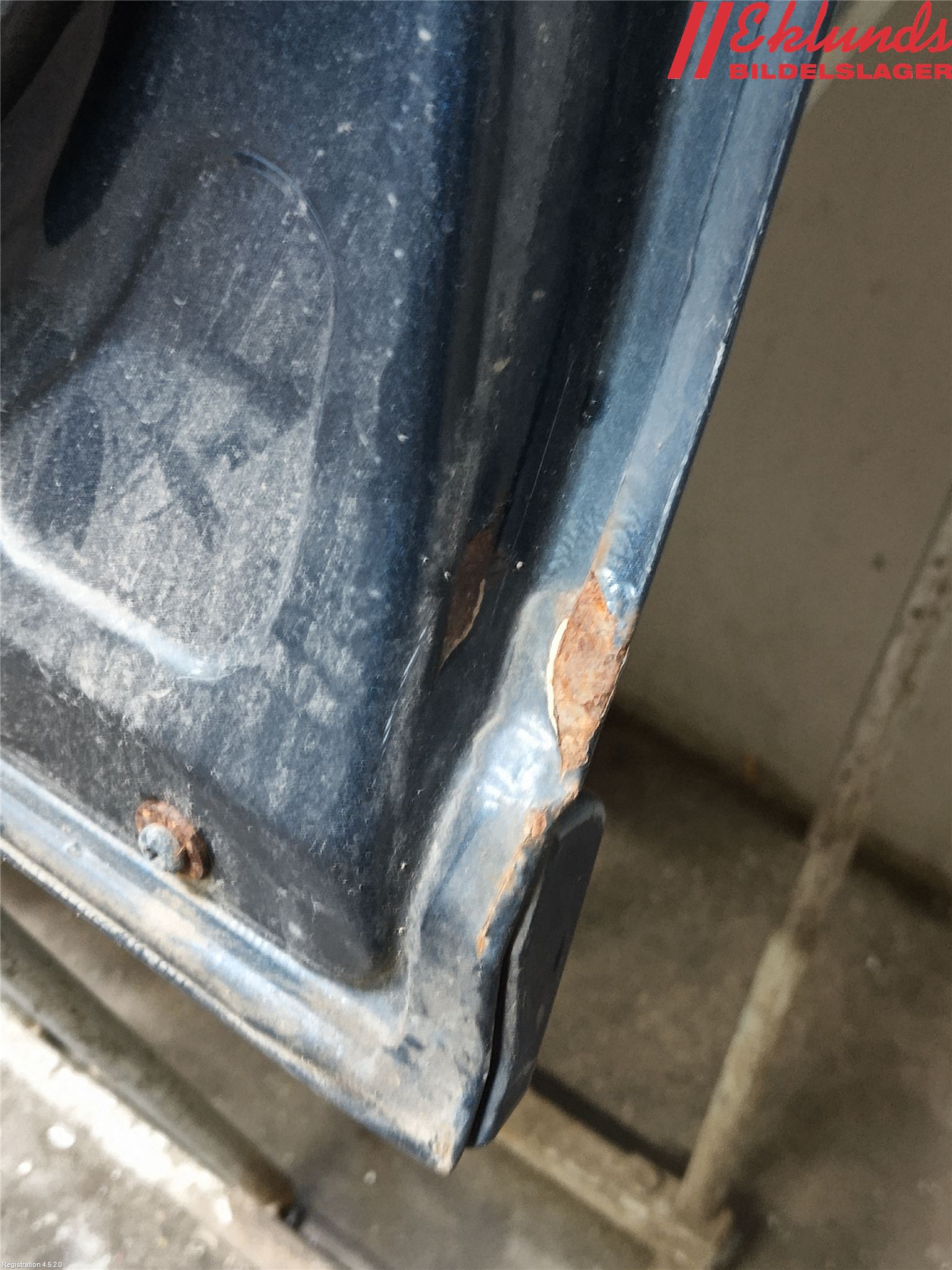 Volvo V70 05-08 Dörr Fram Höger