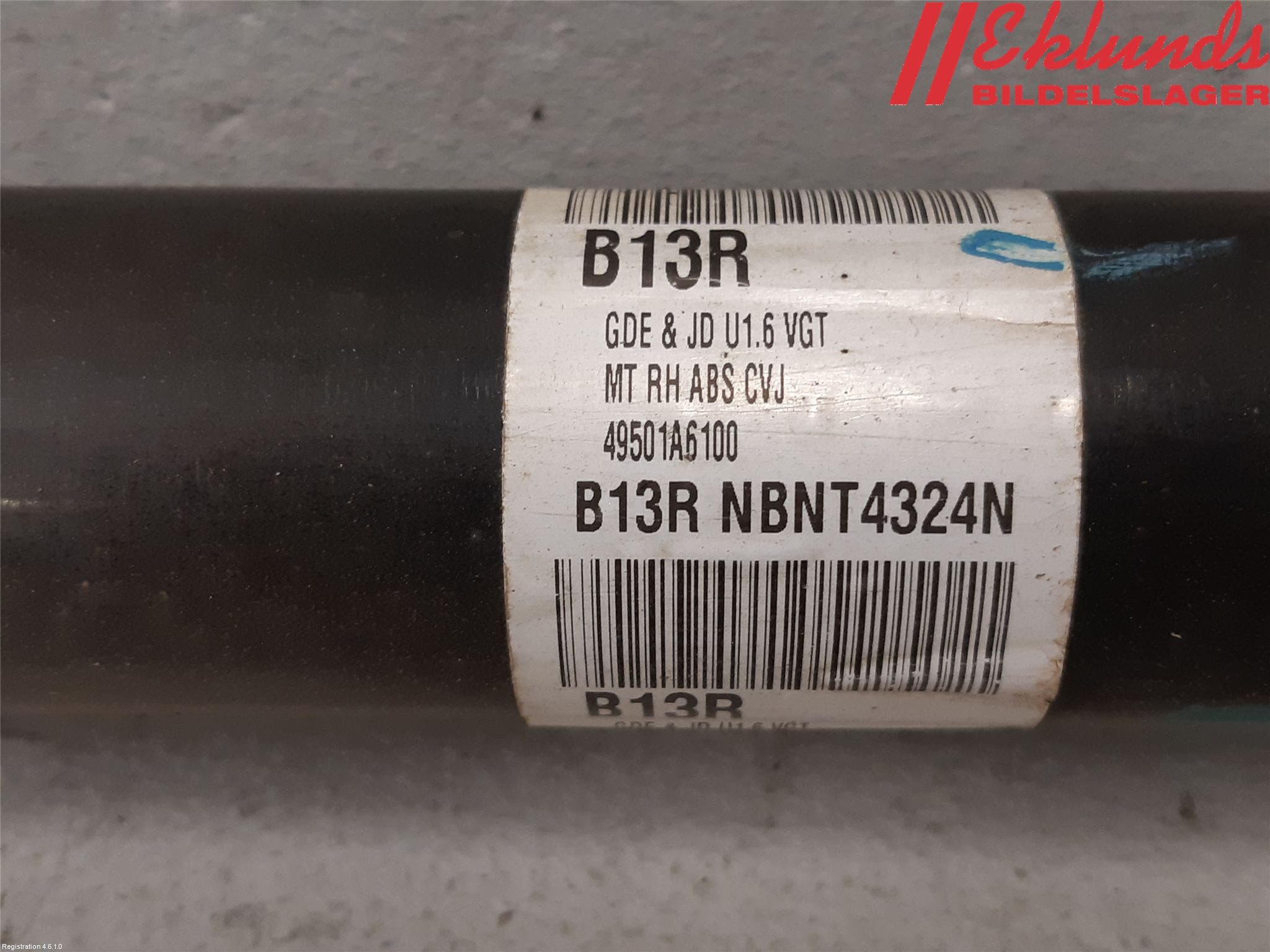 Kia CEED 12-18 Drivaxel Fram Höger