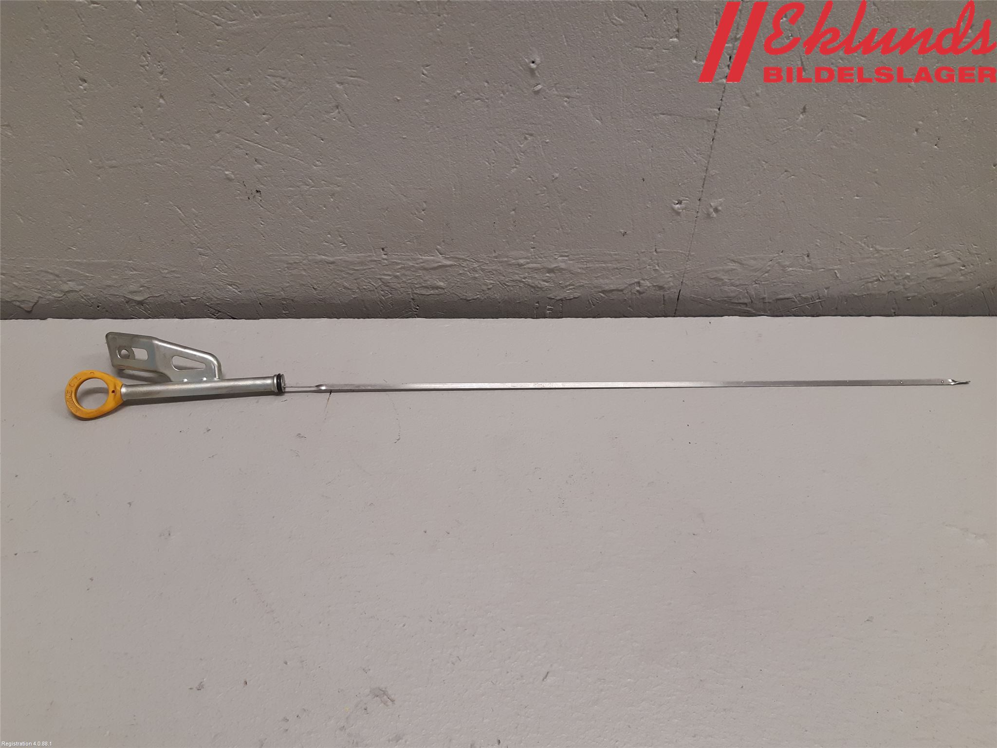 Toyota RAV4 19- Oljesticka