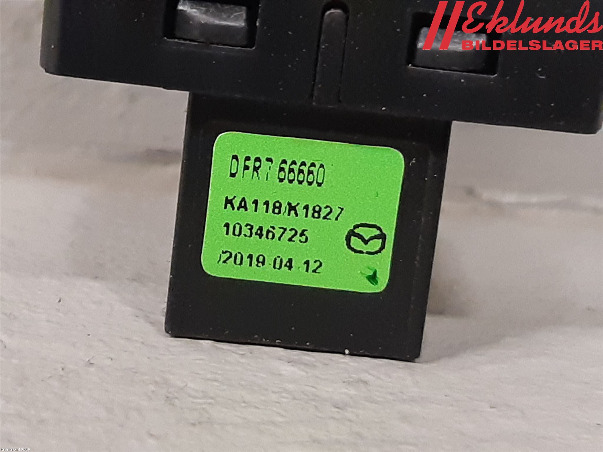 Mazda CX-30 20- Strömställare Baklucka