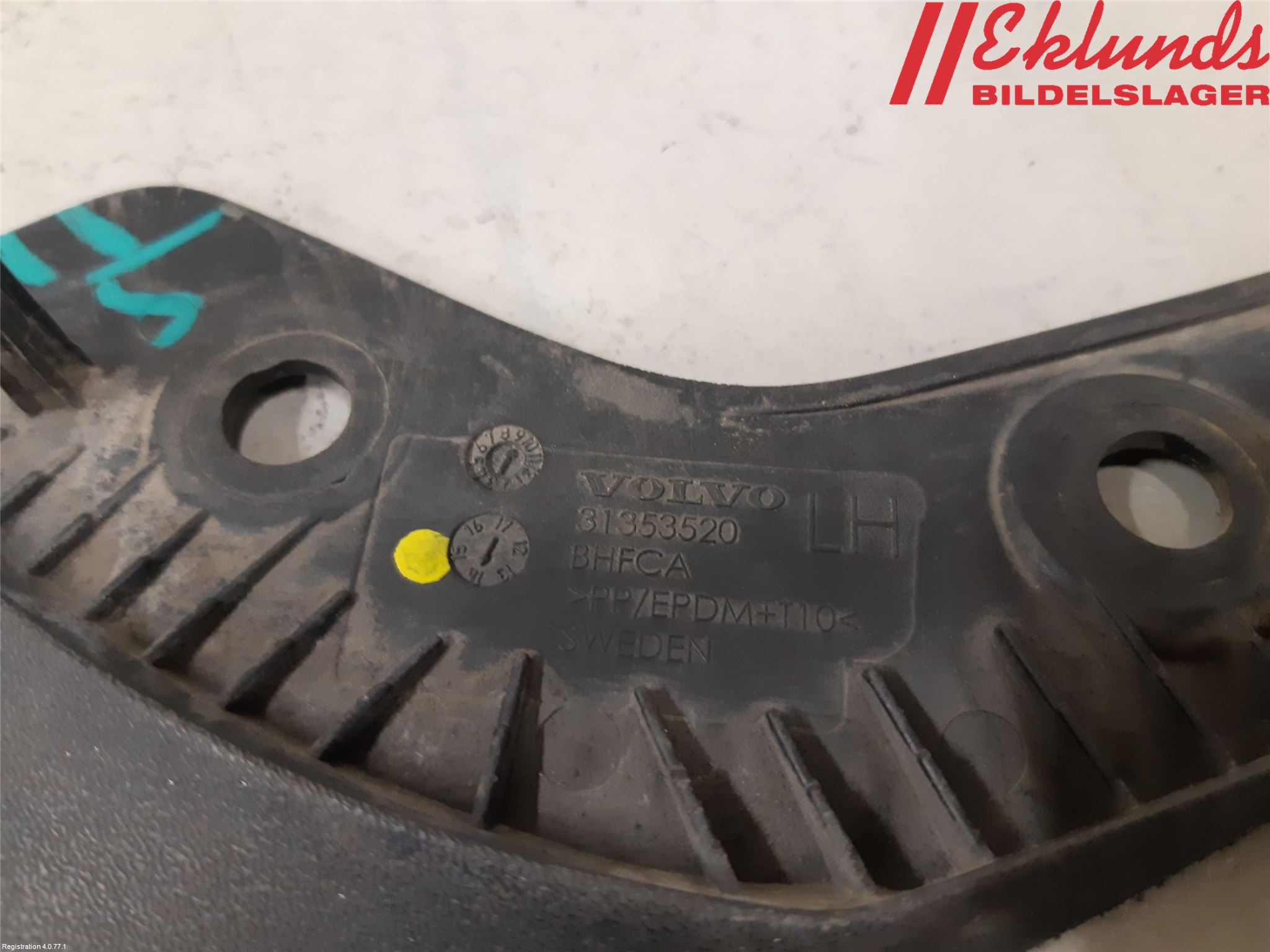 Volvo S60 14-18 Stänkskydd