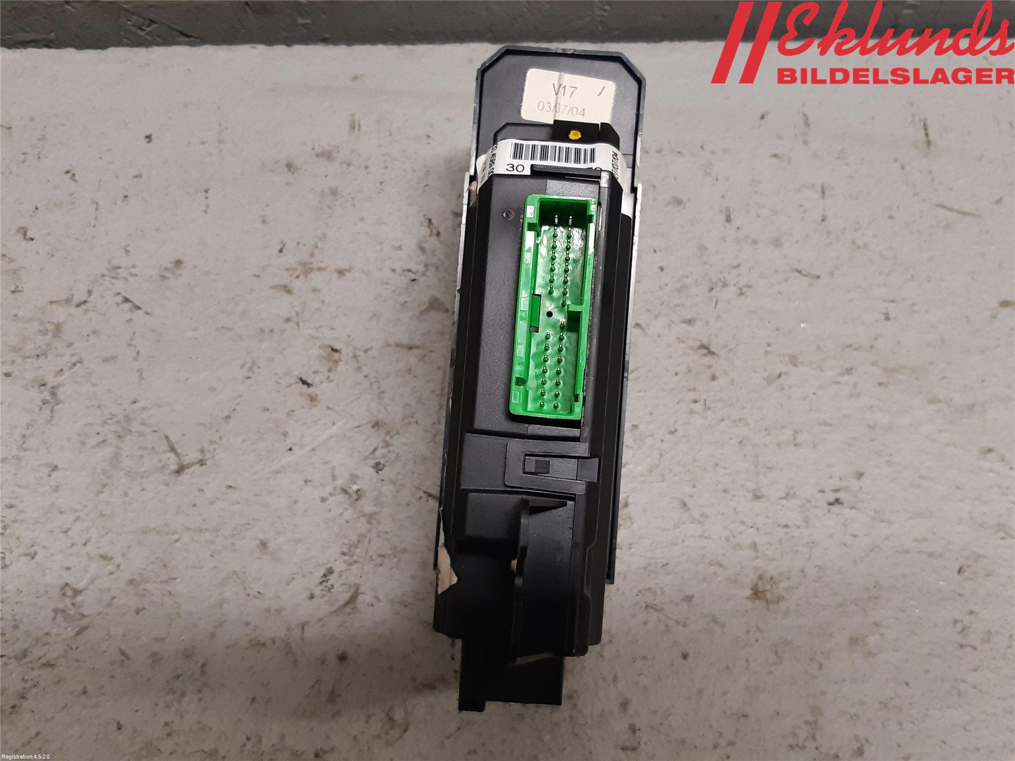 Volvo V70 05-08 Strömställare Elhiss