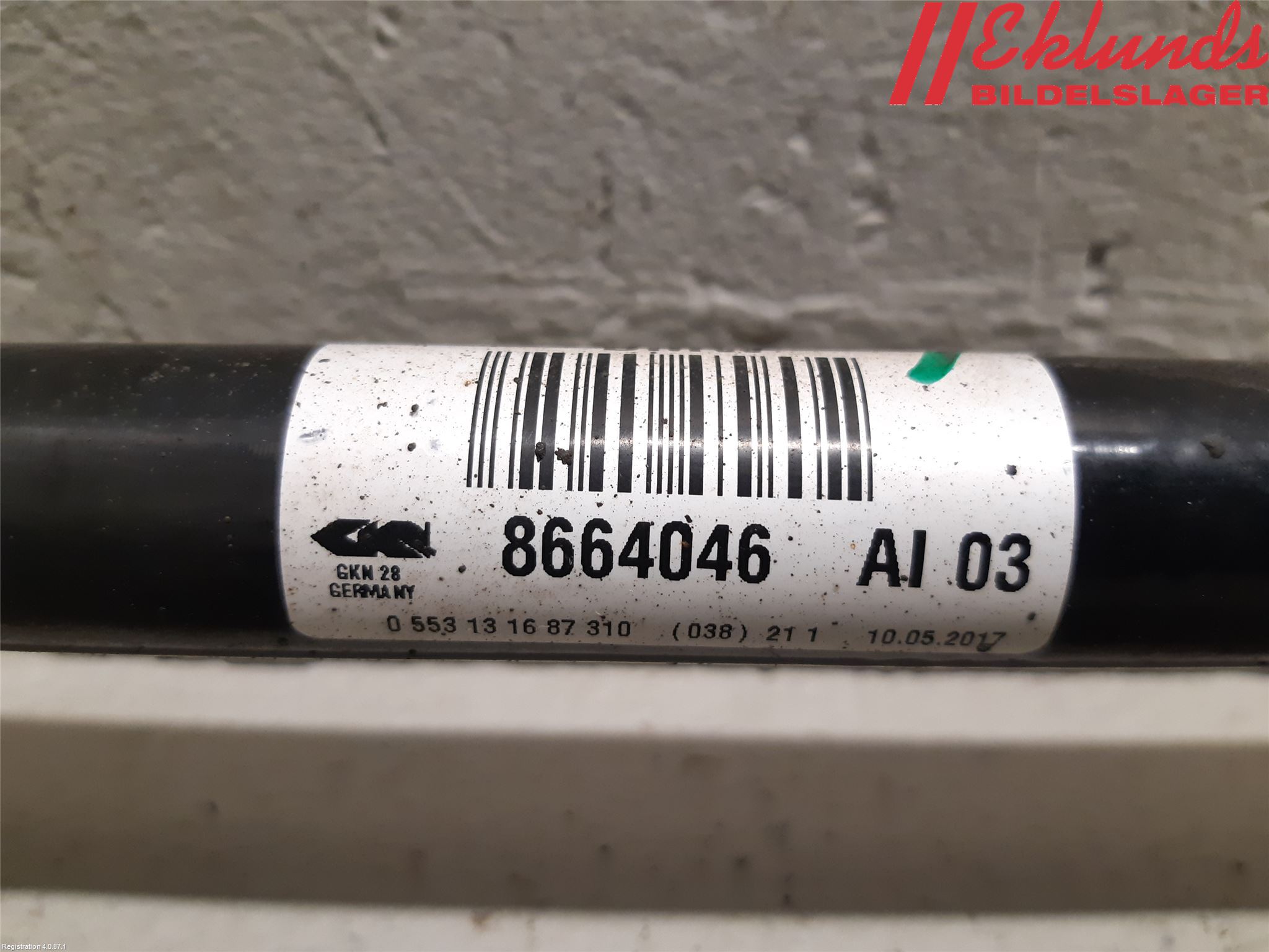 BMW 5 G30/G31/F90 17-23 Drivaxel Bak Höger