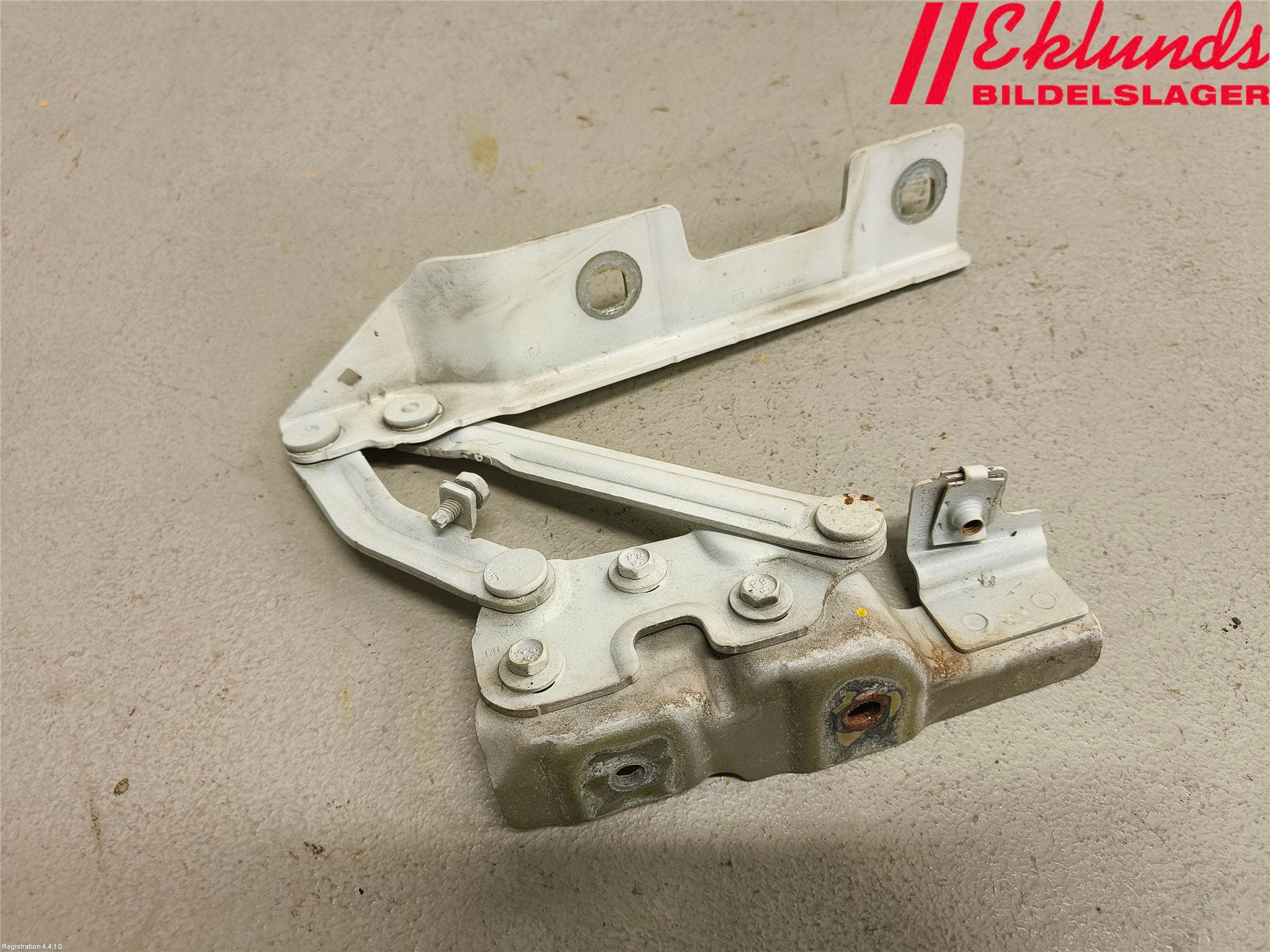 Opel ASTRA J 10-15 Huvgångjärn