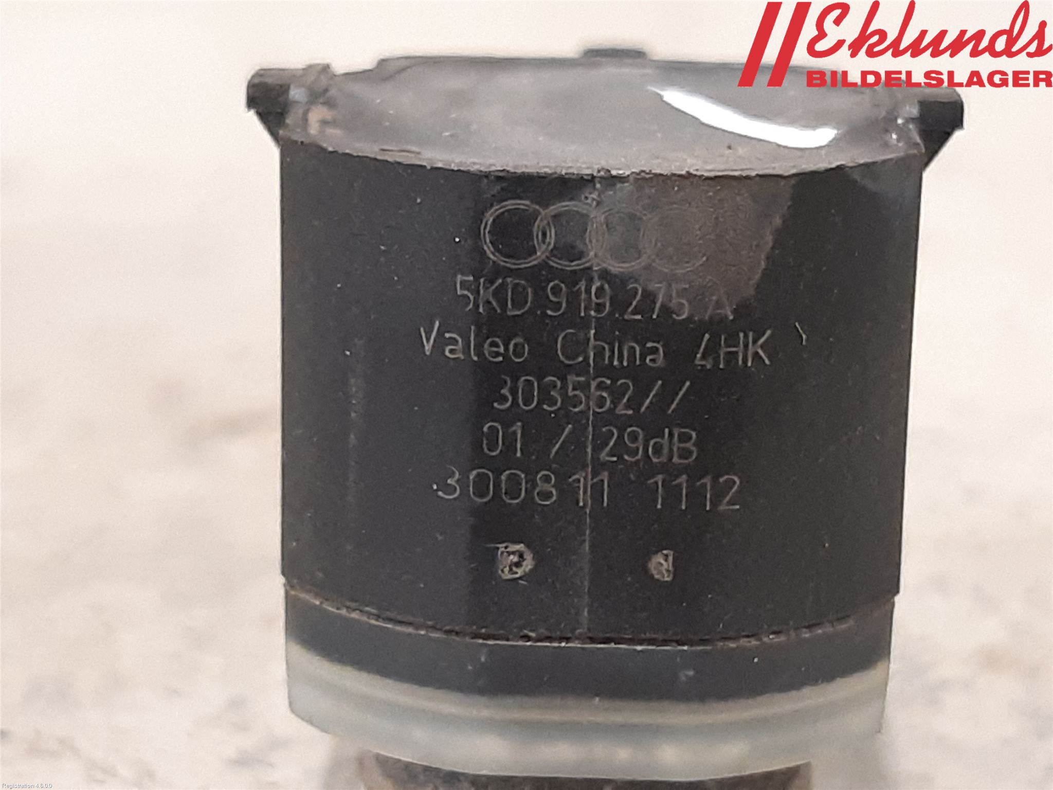 Volkswagen VW PASSAT 11-14 Parkeringshjälp Frontsensor