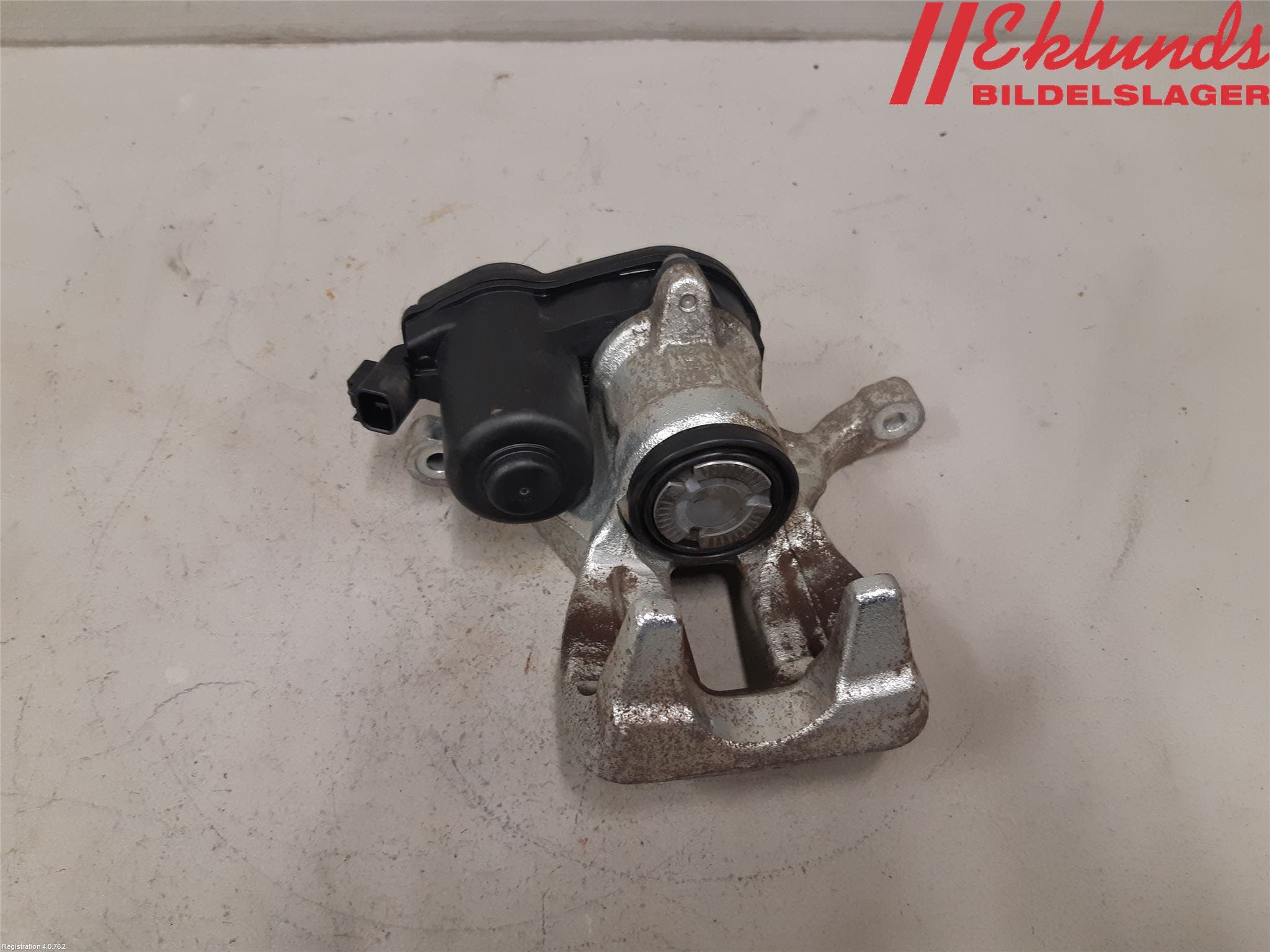 Toyota C-HR 16-23 Bromsok Bak Höger