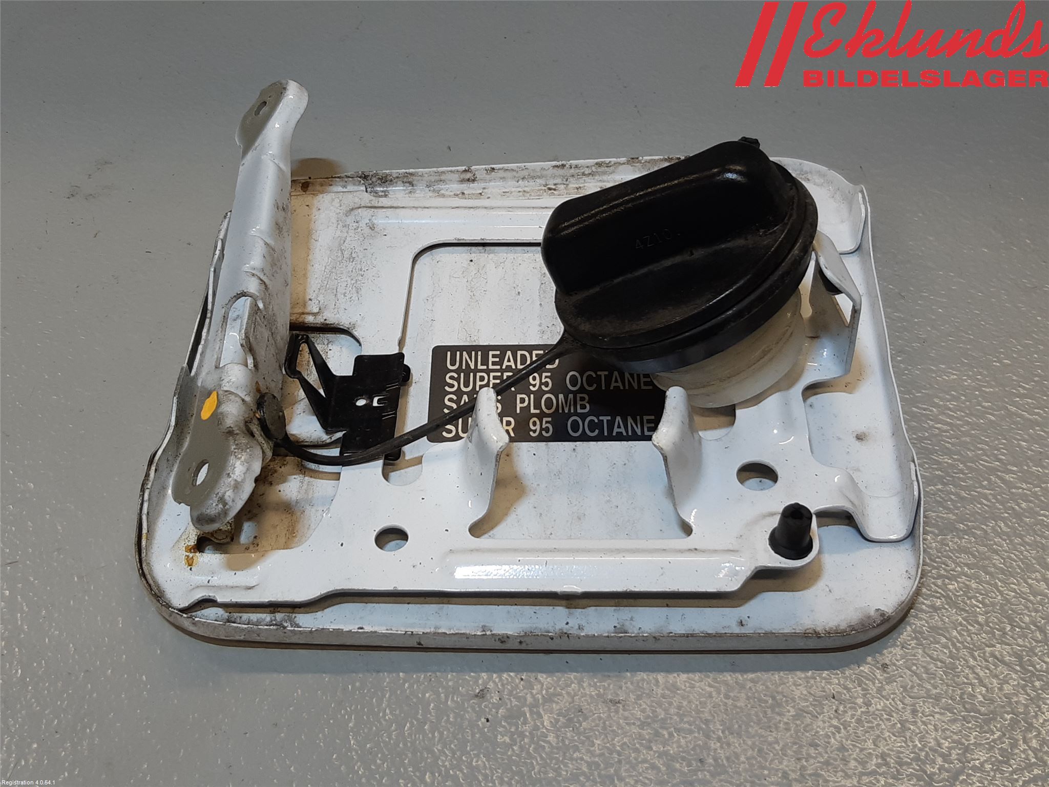 Nissan PULSAR Tanklucka