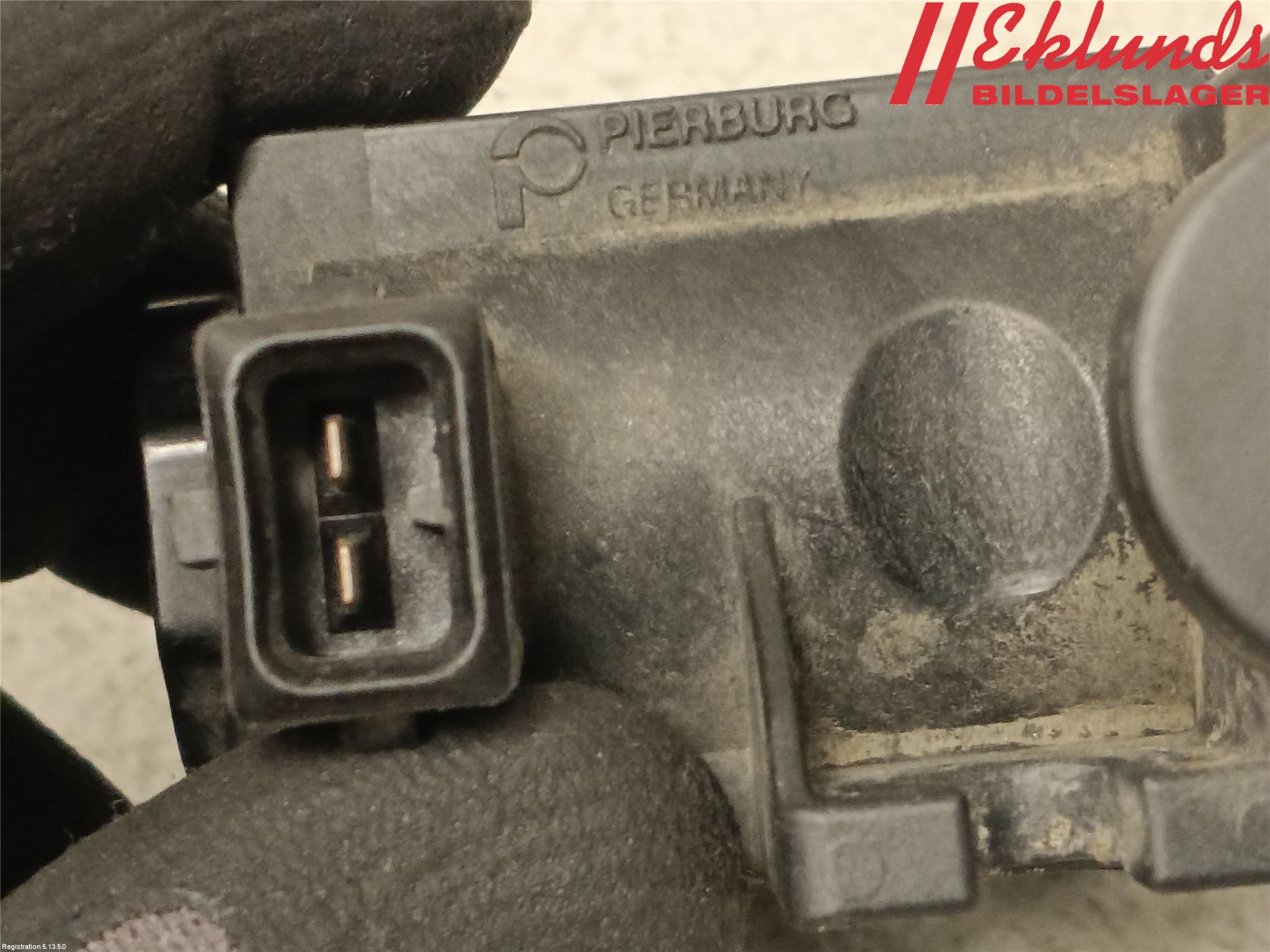 BMW 5 F10/F11/F18 09-17 Vakuumventil