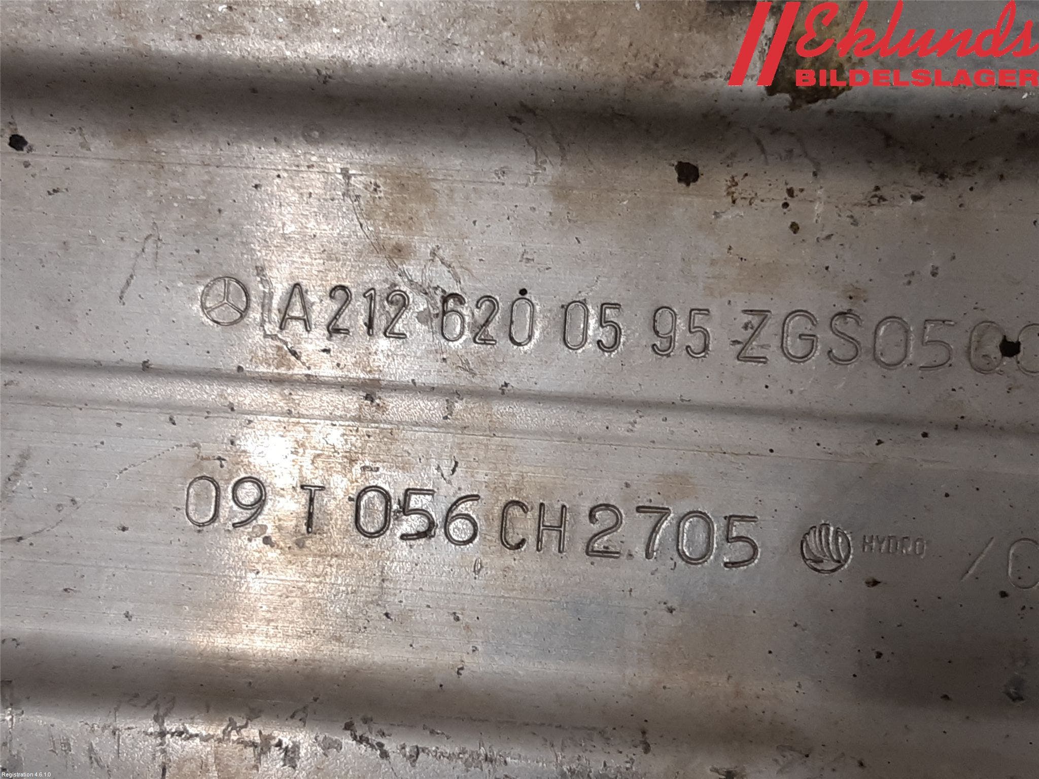 Mercedes-Benz MB E-KLASS (W212) 09-16 Stötfångarbärjärn Fram