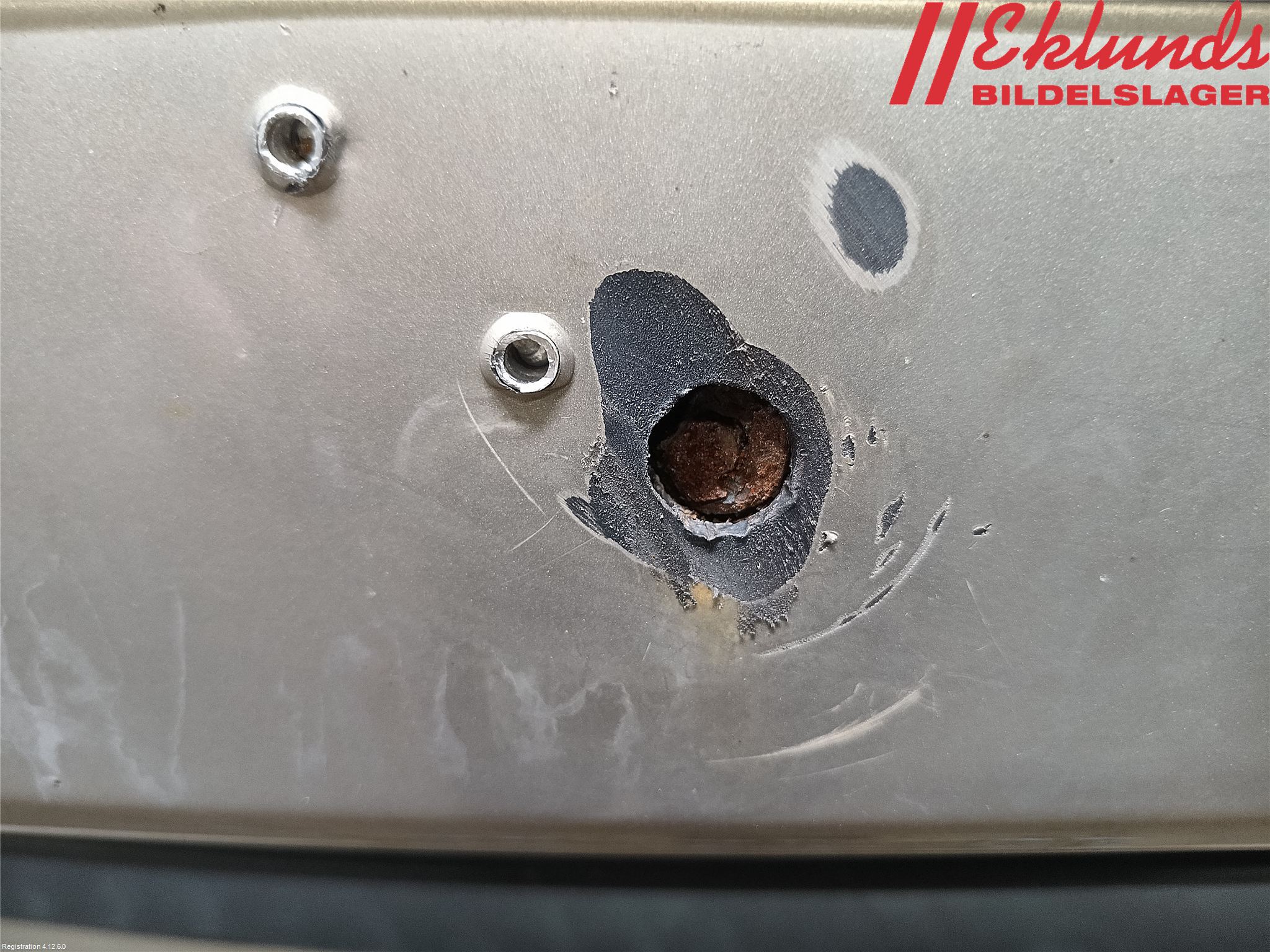 Volvo V70 00-04 Stötfångarbeklädnad Fram