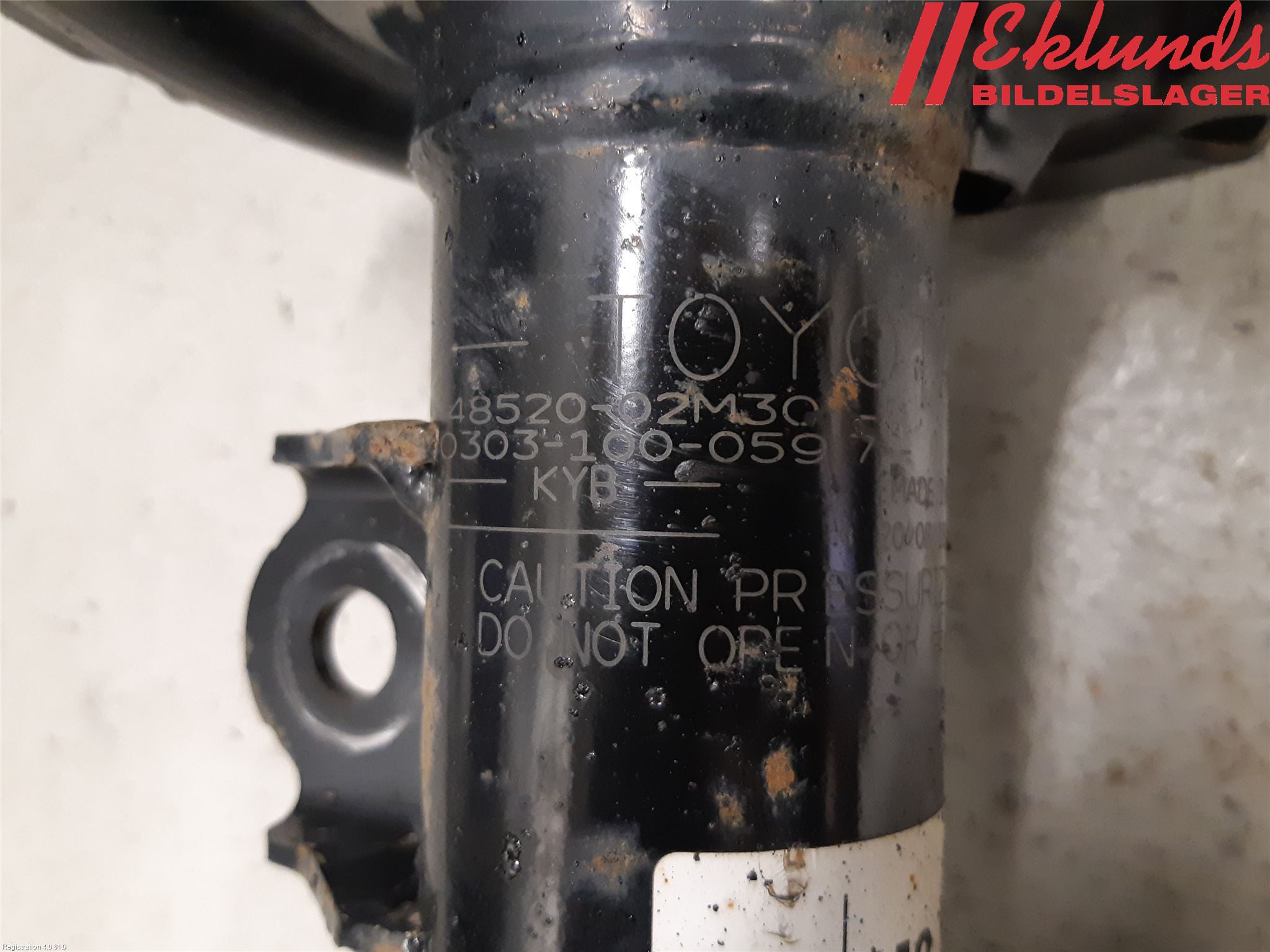 Toyota COROLLA 19- Fjäderben Fram Vänster