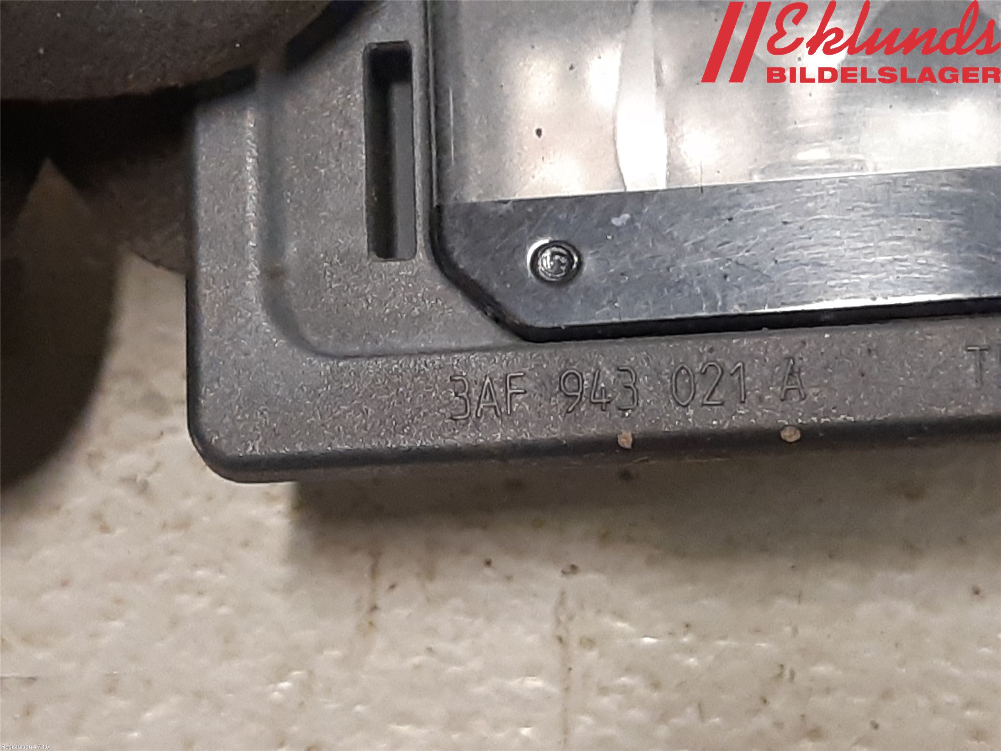 Volkswagen VW PASSAT 11-14 Skylt Belysning