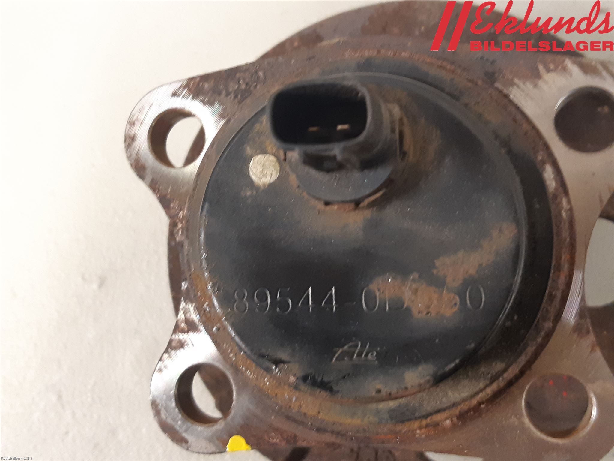 Toyota YARIS XP130 15-20 Nav Bak
