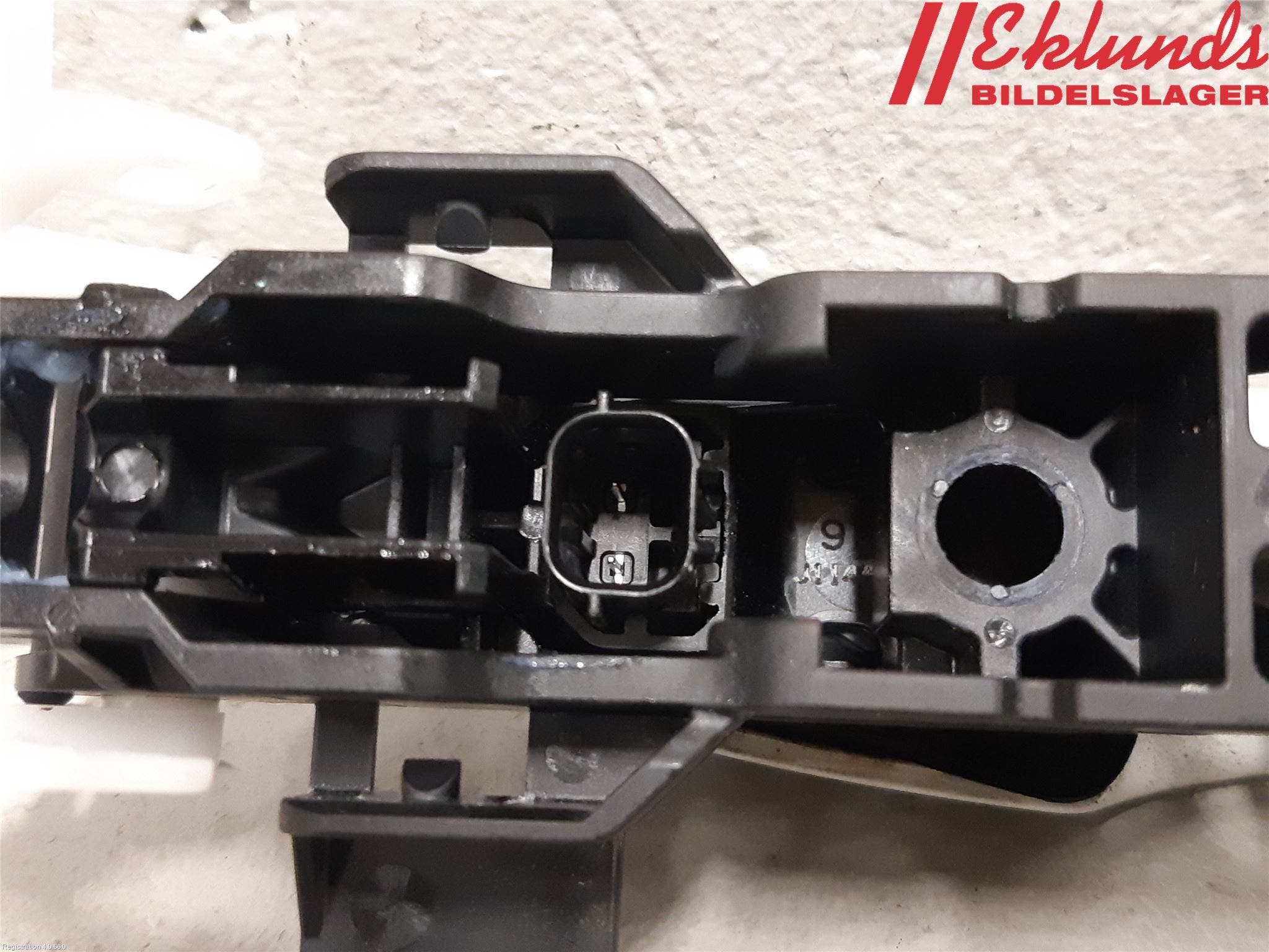 Toyota CAMRY 19-24 Dörrhandtag Yttre Hö