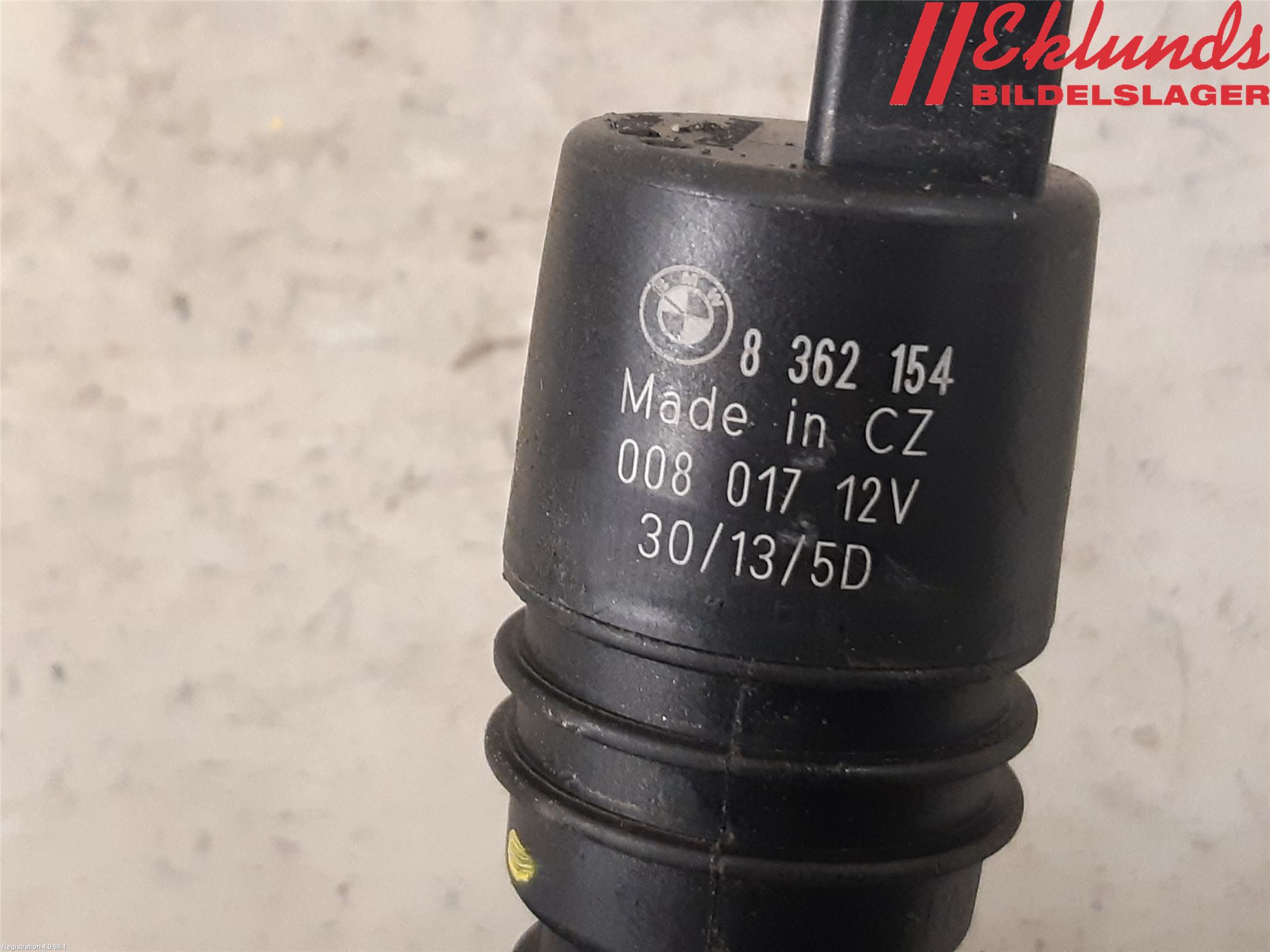 BMW 5 F10/F11/F18 09-17 Spolarpump Baklucka