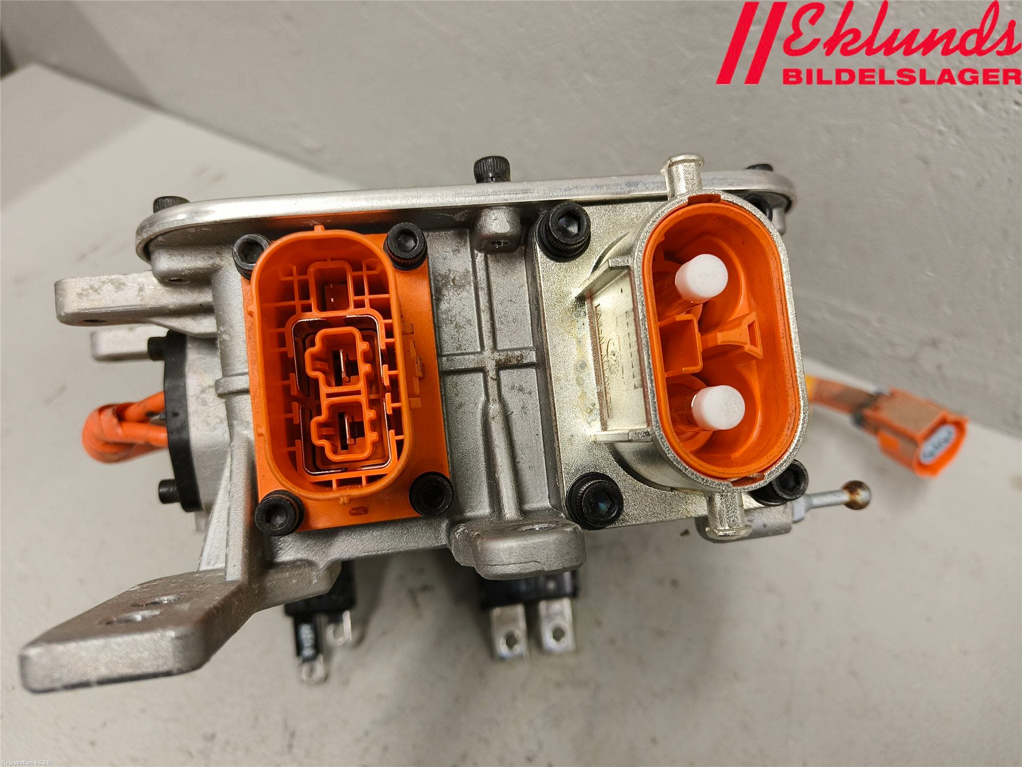 Hyundai IONIQ AE 17-22 Converter