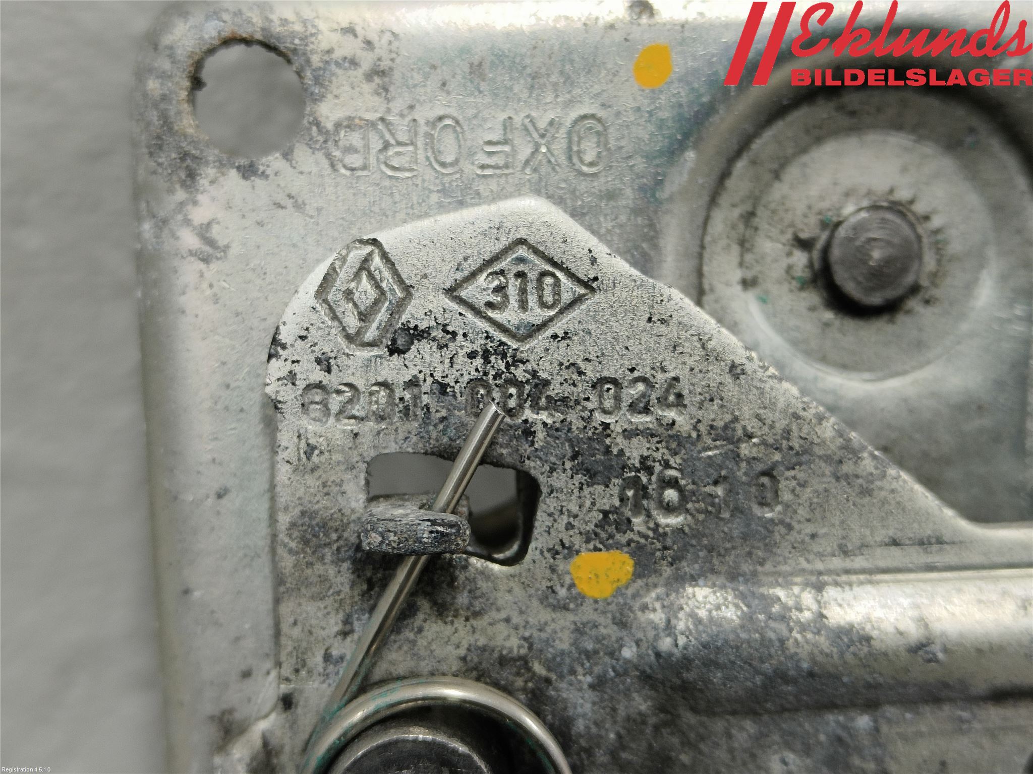 Renault CLIO III  09-12 Huvlås