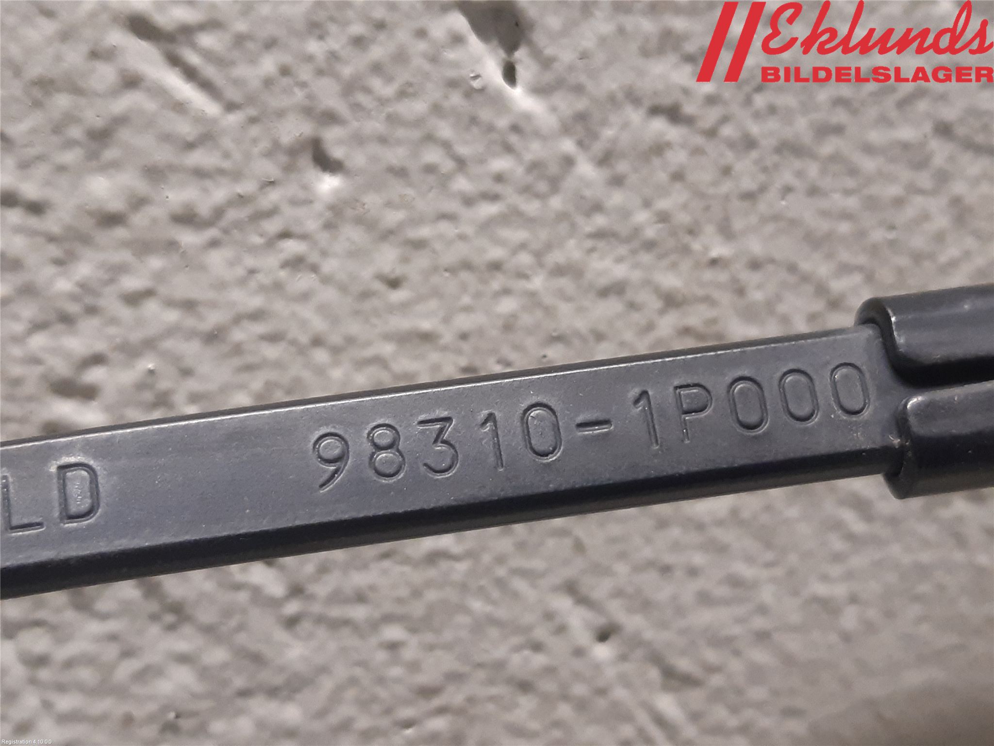 Kia VENGA 10-19 Torkararm Armar Vindruta