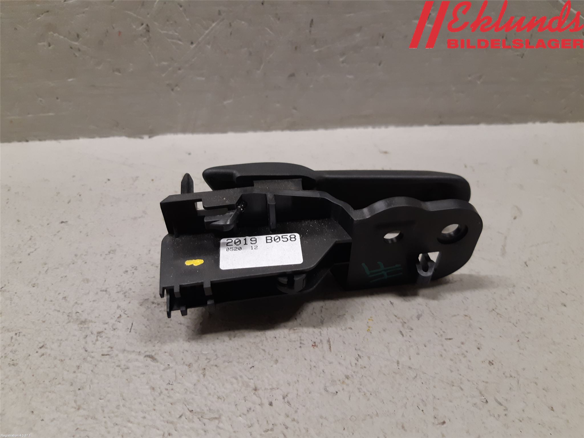 Iveco DAILY 14->> Dörrhandtag Inre Hö