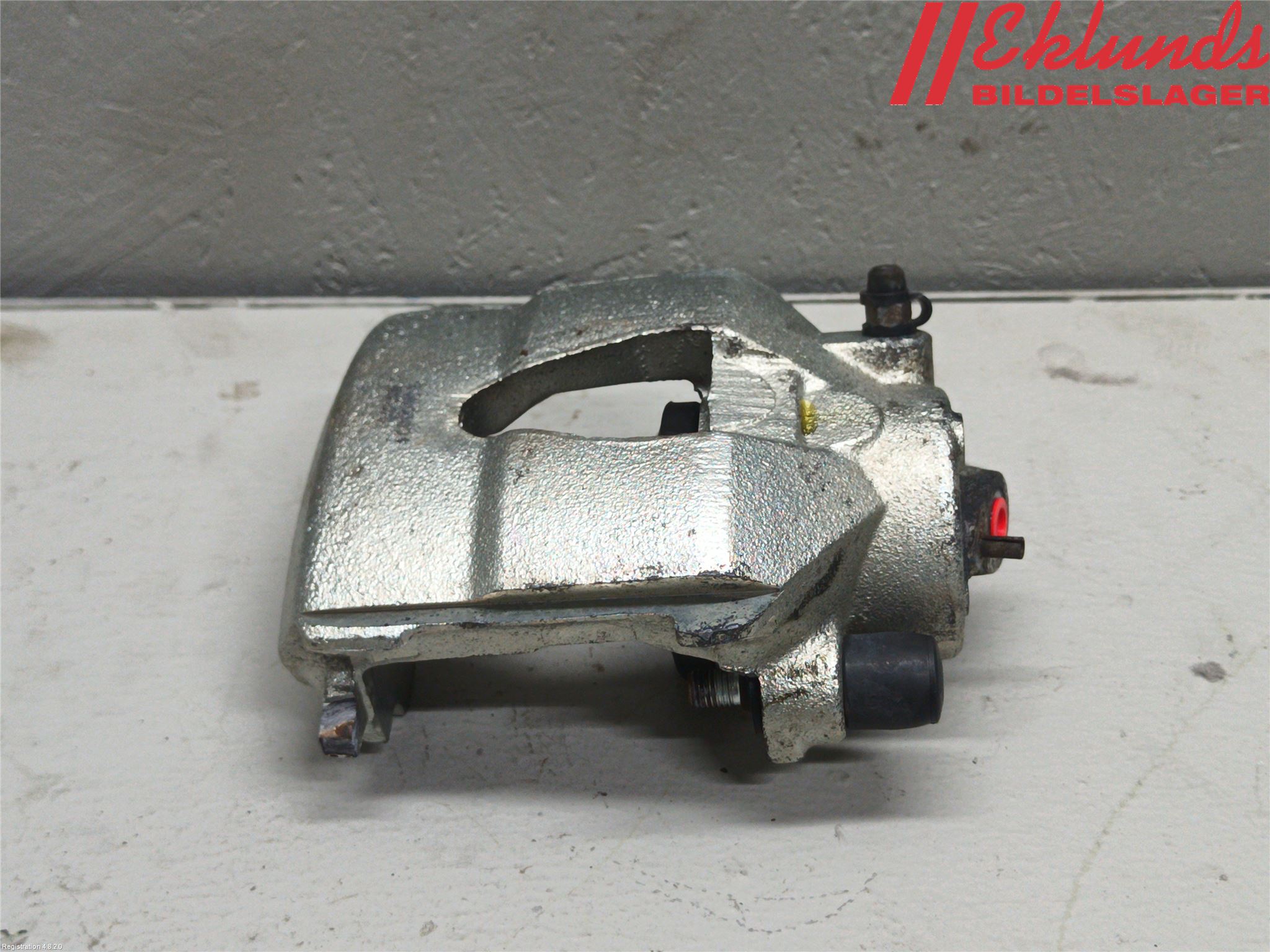 Volkswagen VW GOLF V 04-09 Bromsok Fram Höger