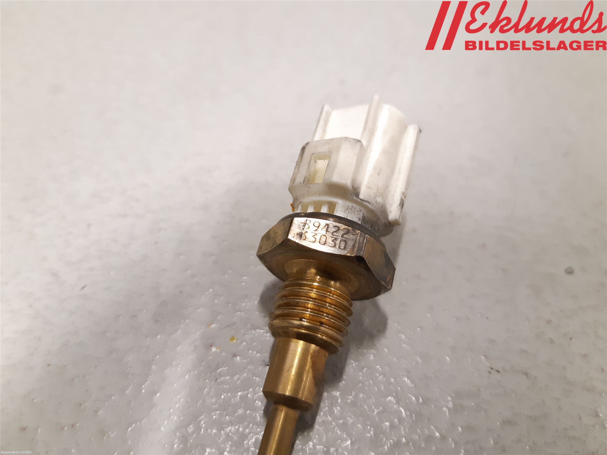 Toyota COROLLA 19- Givare Temp Vatten