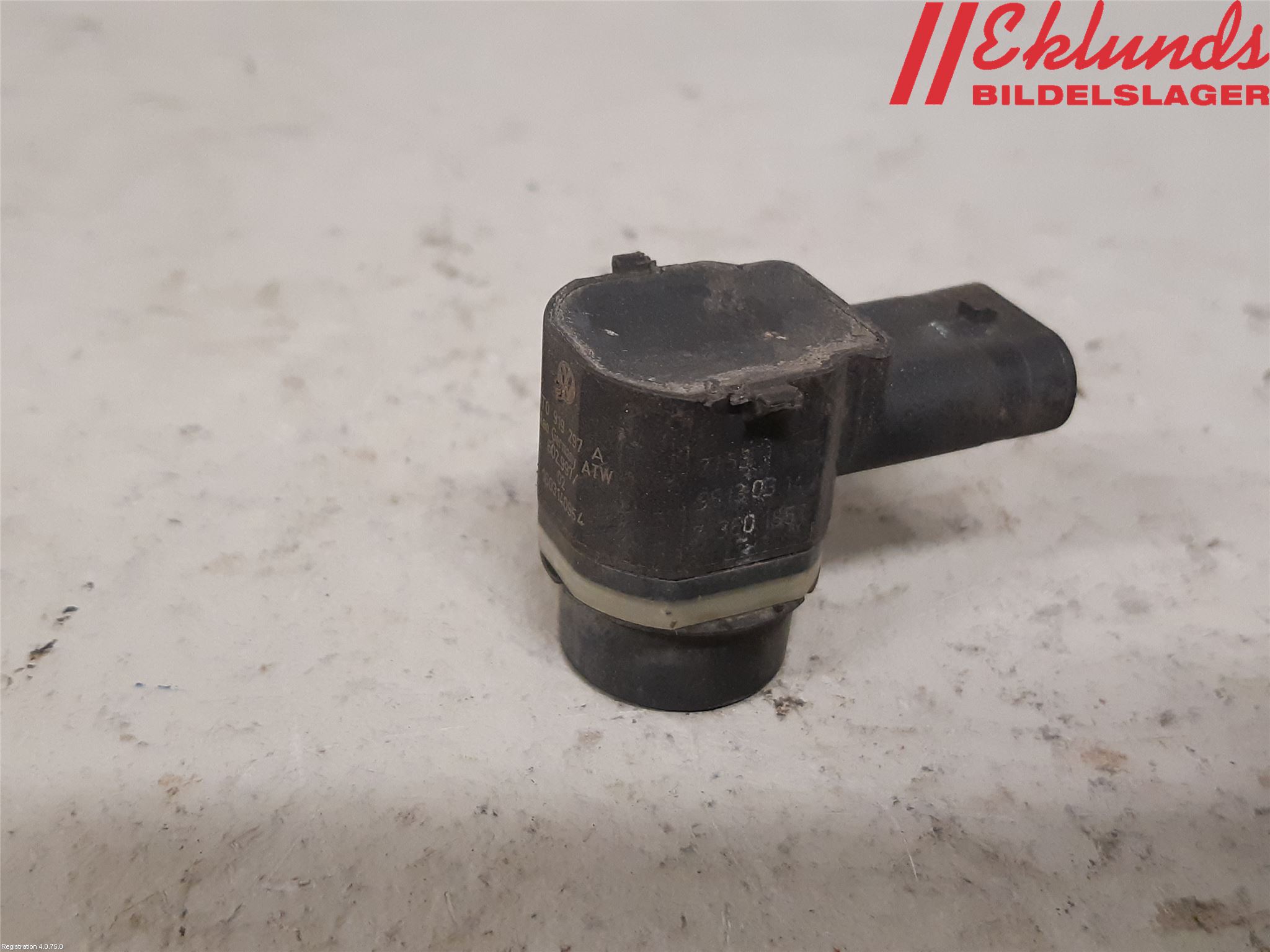 Volkswagen VW TOURAN 10-15 Parkeringshjälp Frontsensor